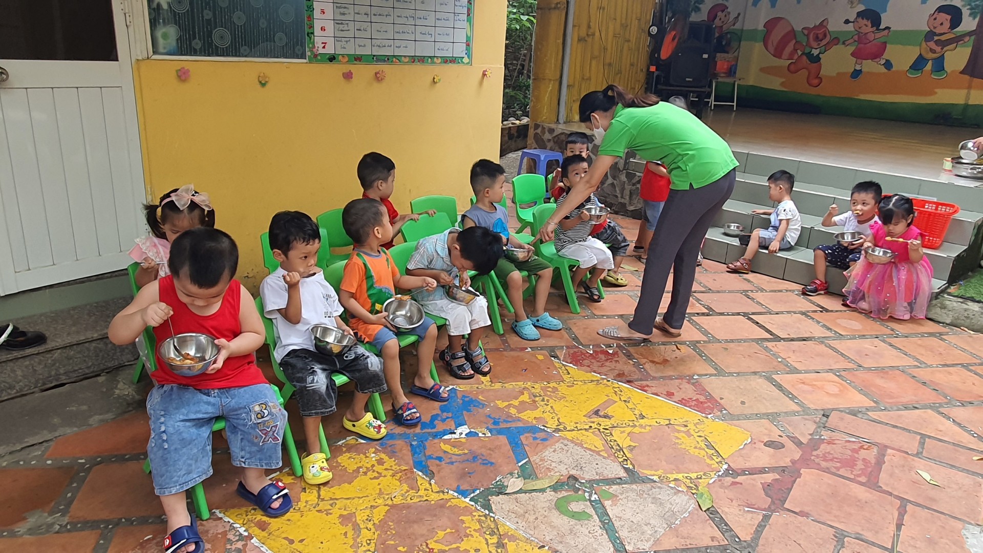 SINH NHẬT CÔ VÀ BÉ THÁNG 9,10/2022