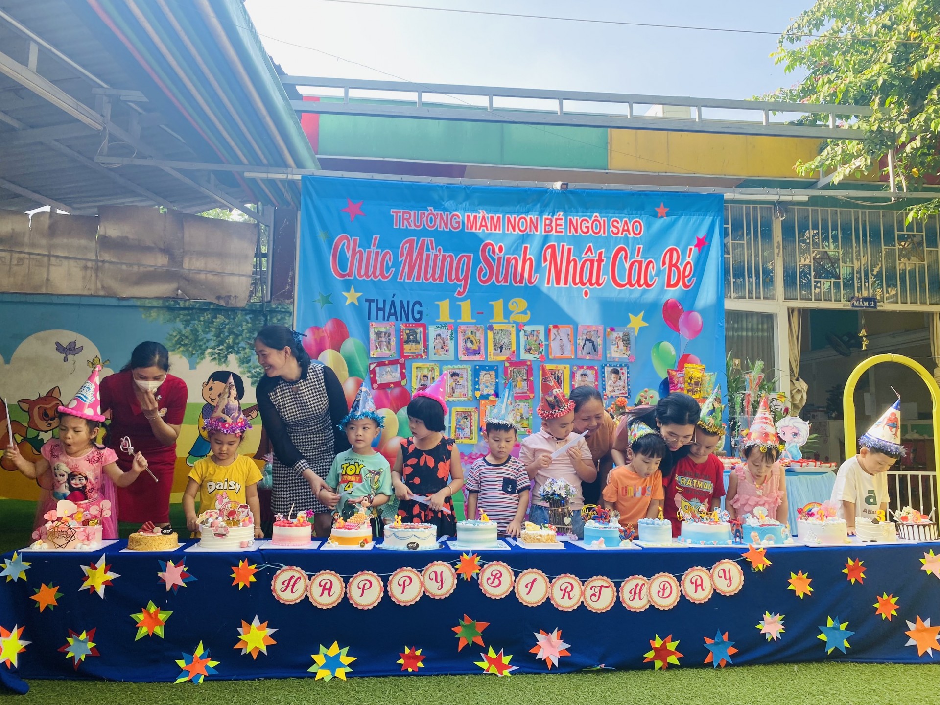 MỪNG SINH NHẬT CÔ VÀ BÉ 11/12-2022