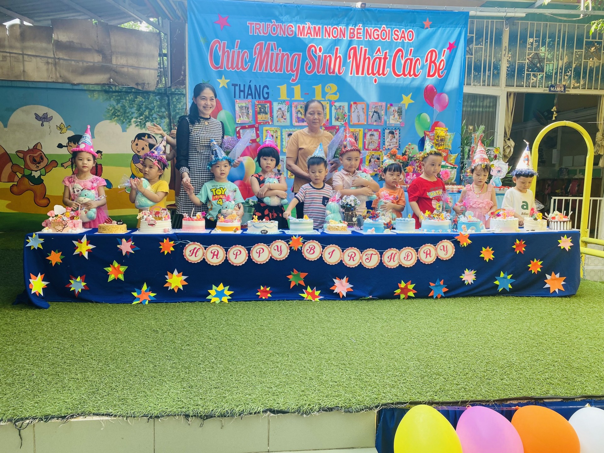 MỪNG SINH NHẬT CÔ VÀ BÉ 11/12-2022