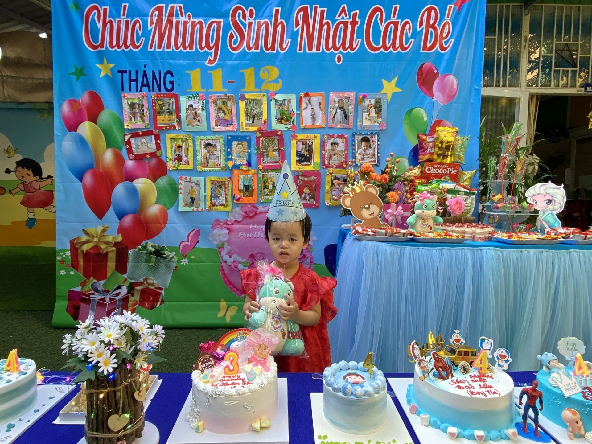 MỪNG SINH NHẬT CÔ VÀ BÉ 11/12-2022