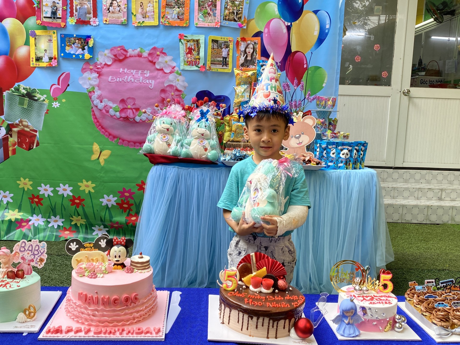 SINH NHẬT CÔ VÀ BÉ THÁNG 1,2/2023