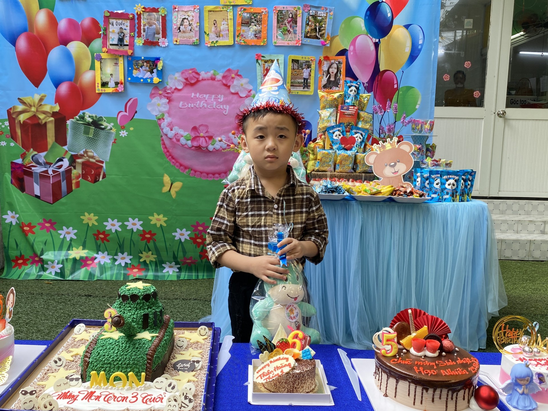 SINH NHẬT CÔ VÀ BÉ THÁNG 1,2/2023