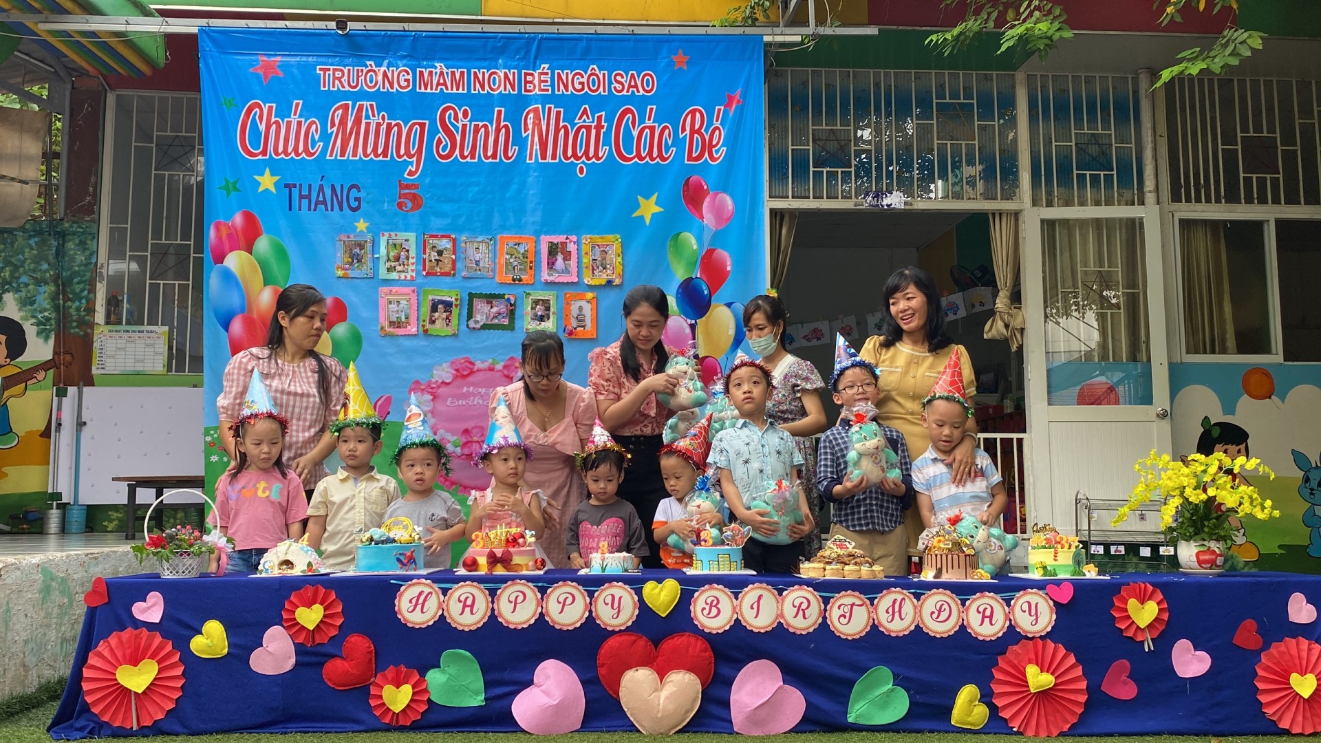 MỪNG SINH NHẬT CÔ VÀ BÉ THÁNG 5