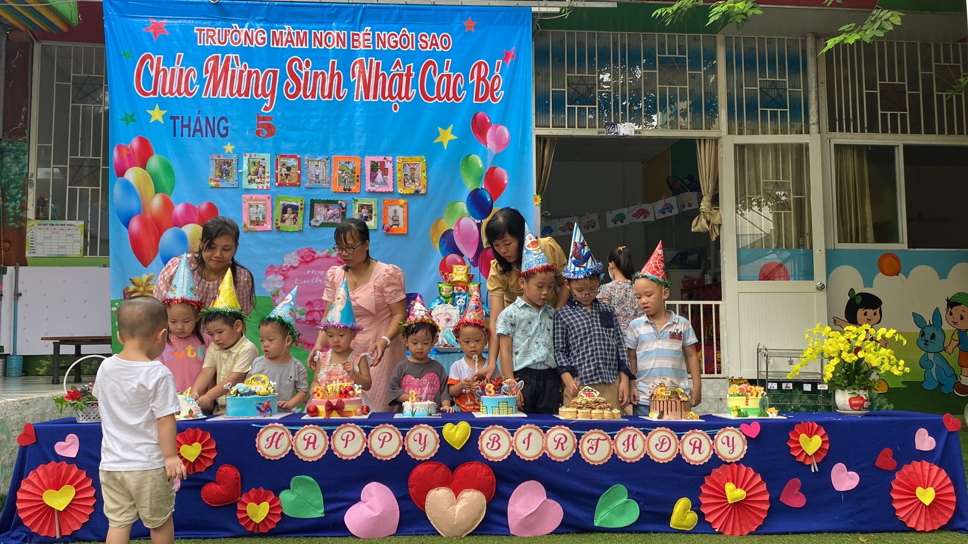 MỪNG SINH NHẬT CÔ VÀ BÉ THÁNG 5