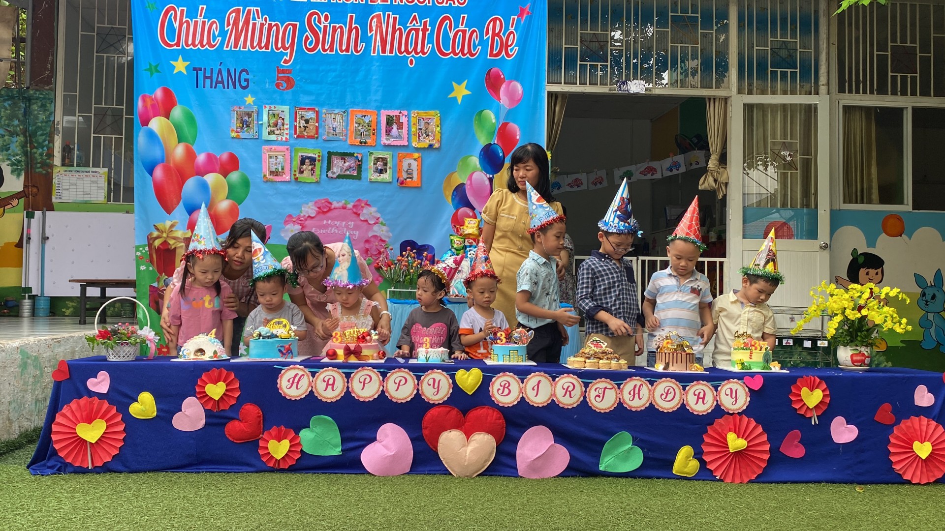 MỪNG SINH NHẬT CÔ VÀ BÉ THÁNG 5