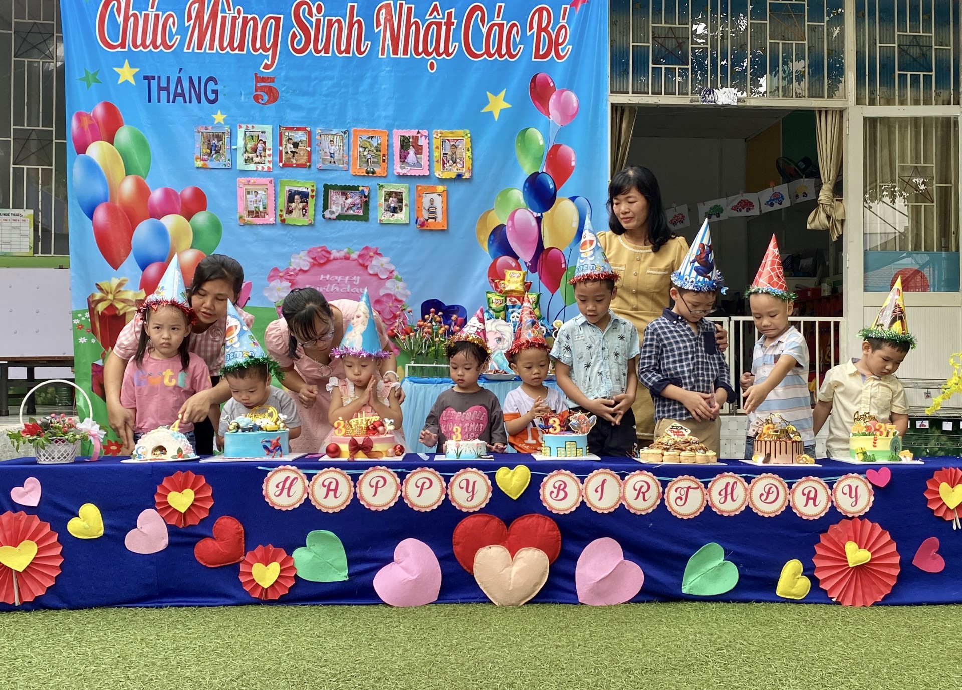 MỪNG SINH NHẬT CÔ VÀ BÉ THÁNG 5