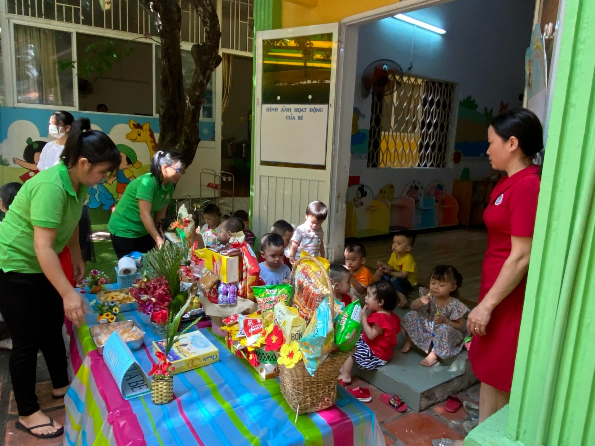 BÉ VUI TRUNG THU 2022