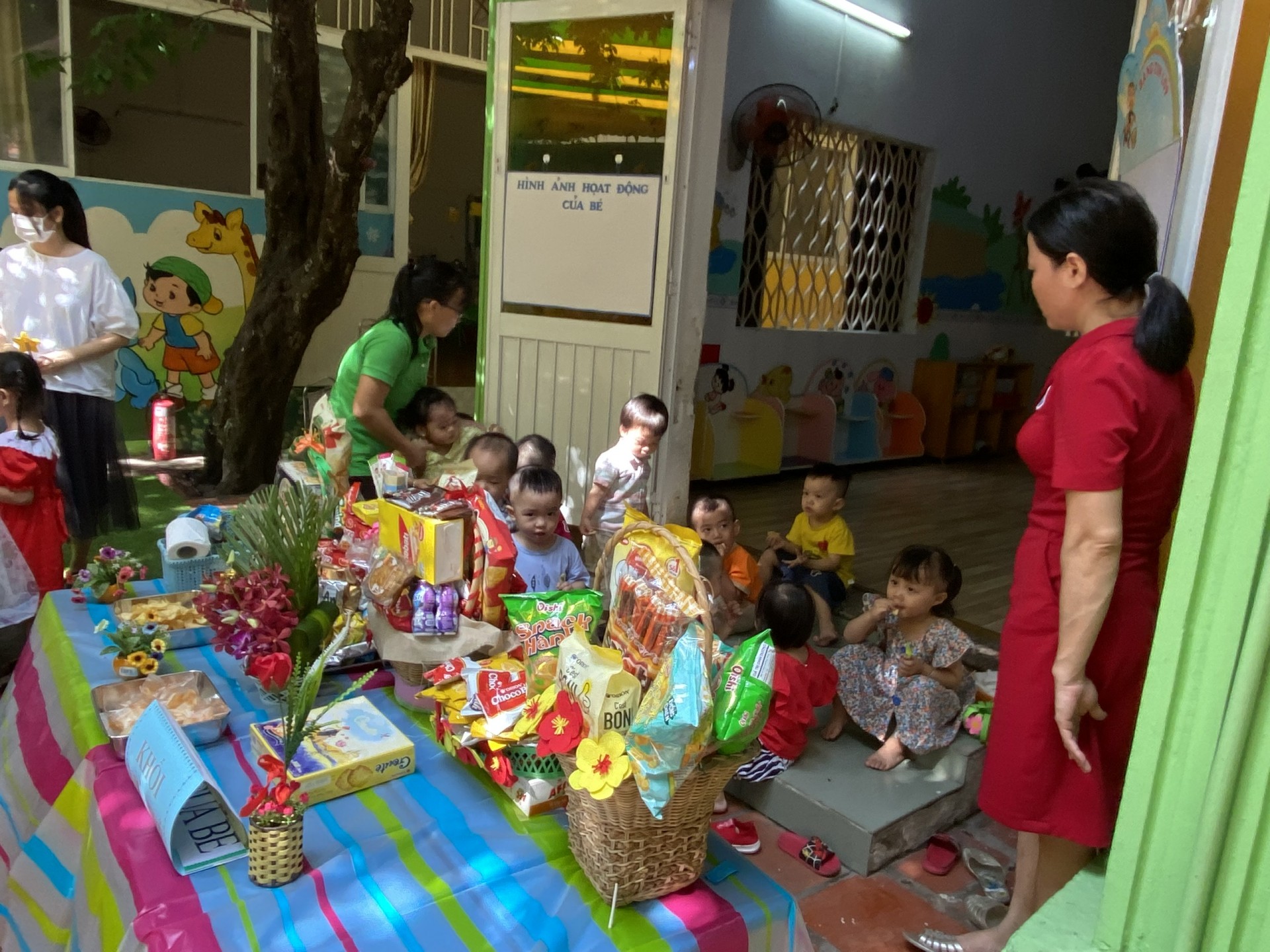 BÉ VUI TRUNG THU 2022