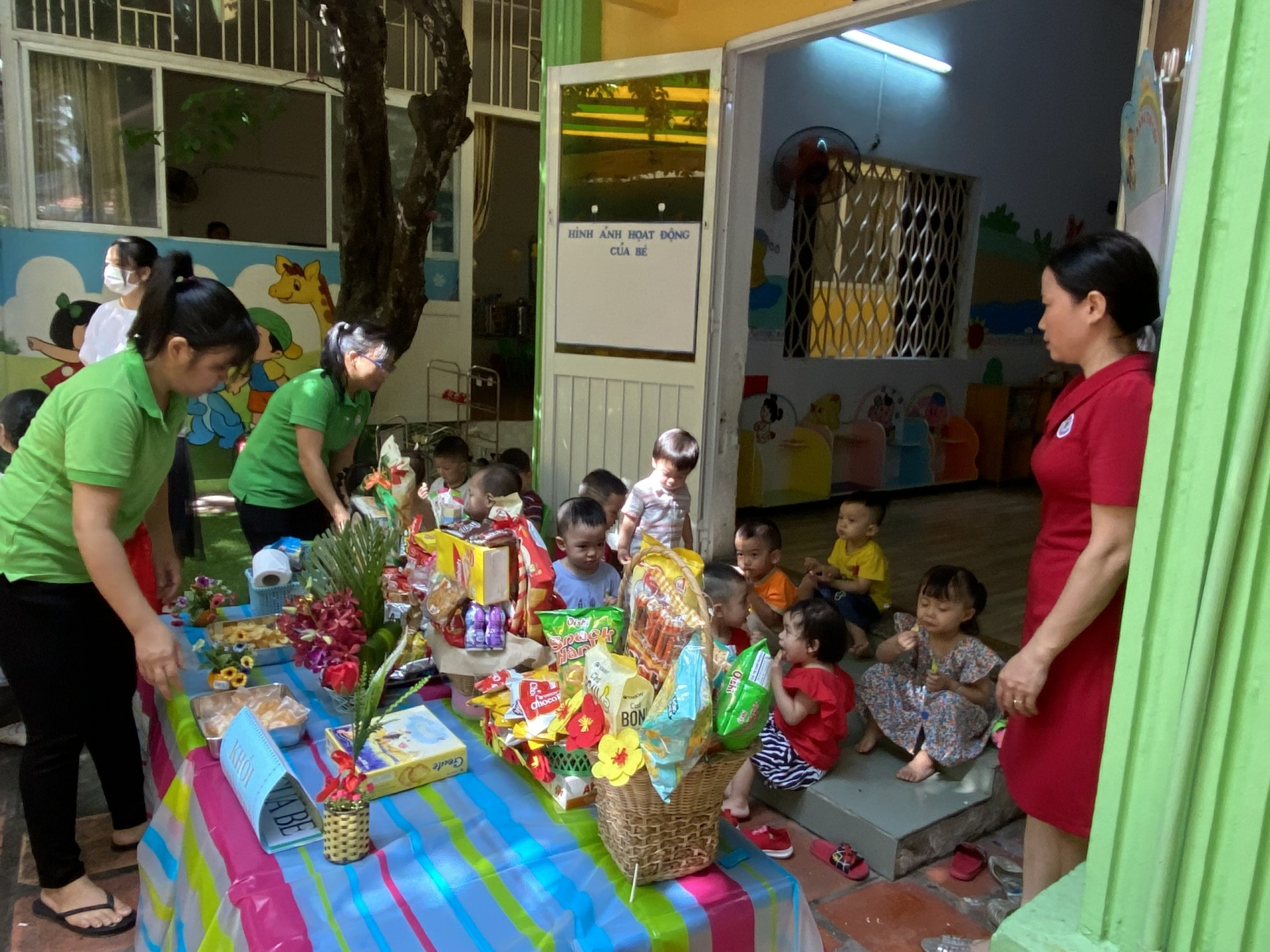 BÉ VUI TRUNG THU 2022