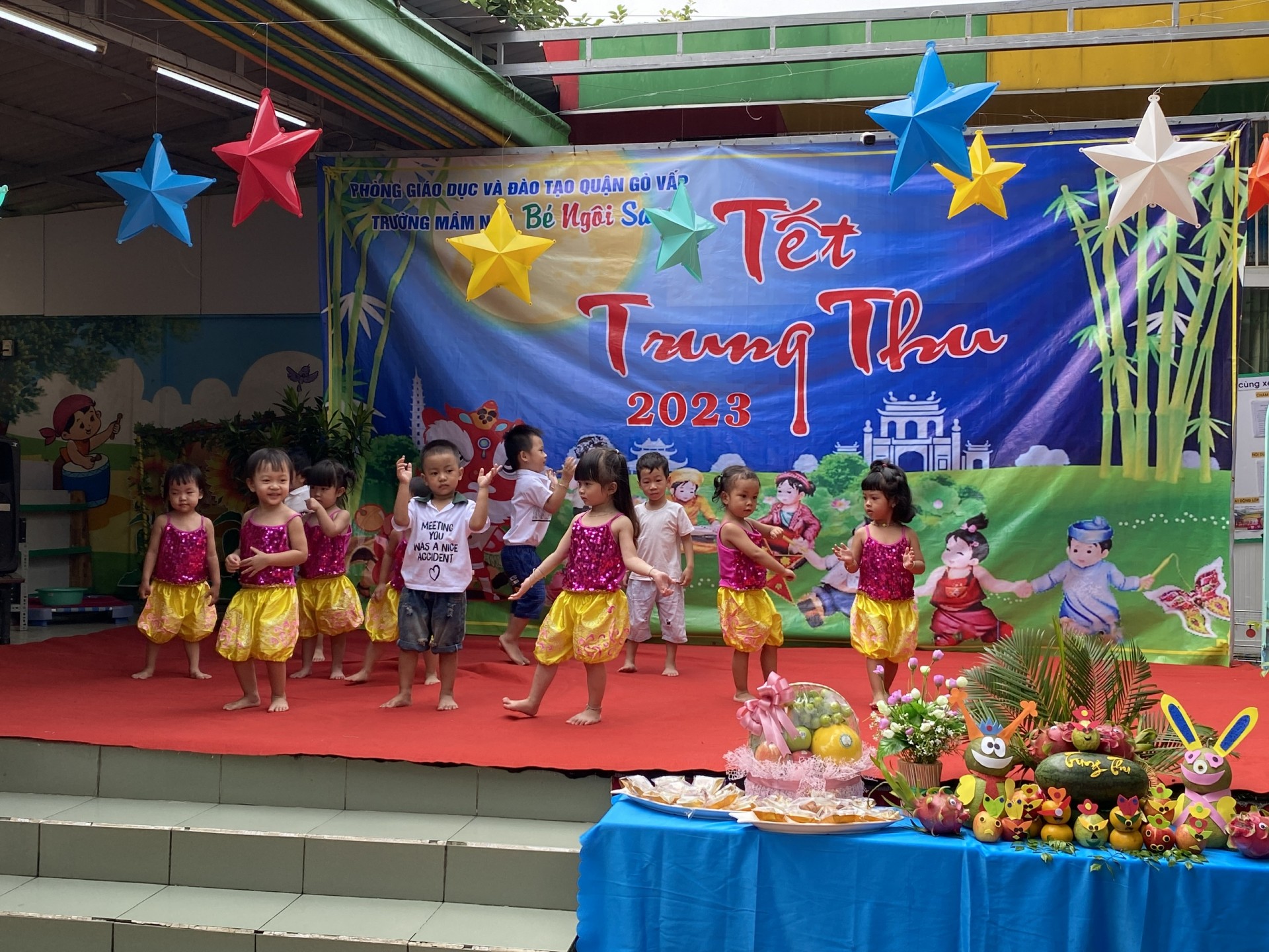 BÉ VUI TRUNG THU 2023