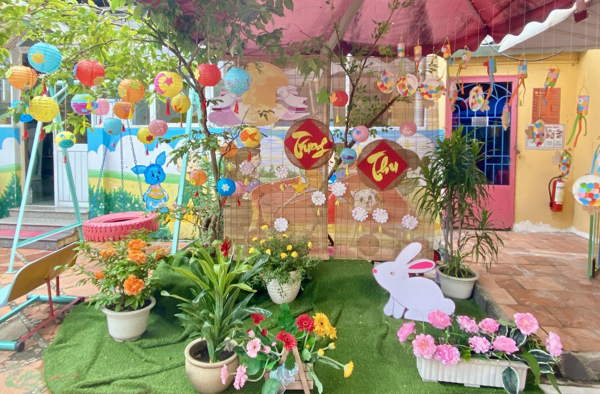 BÉ VUI TRUNG THU 2023