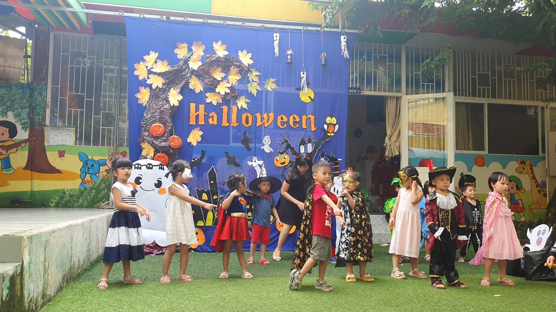 LỄ HỘI HÓA TRANG 2022