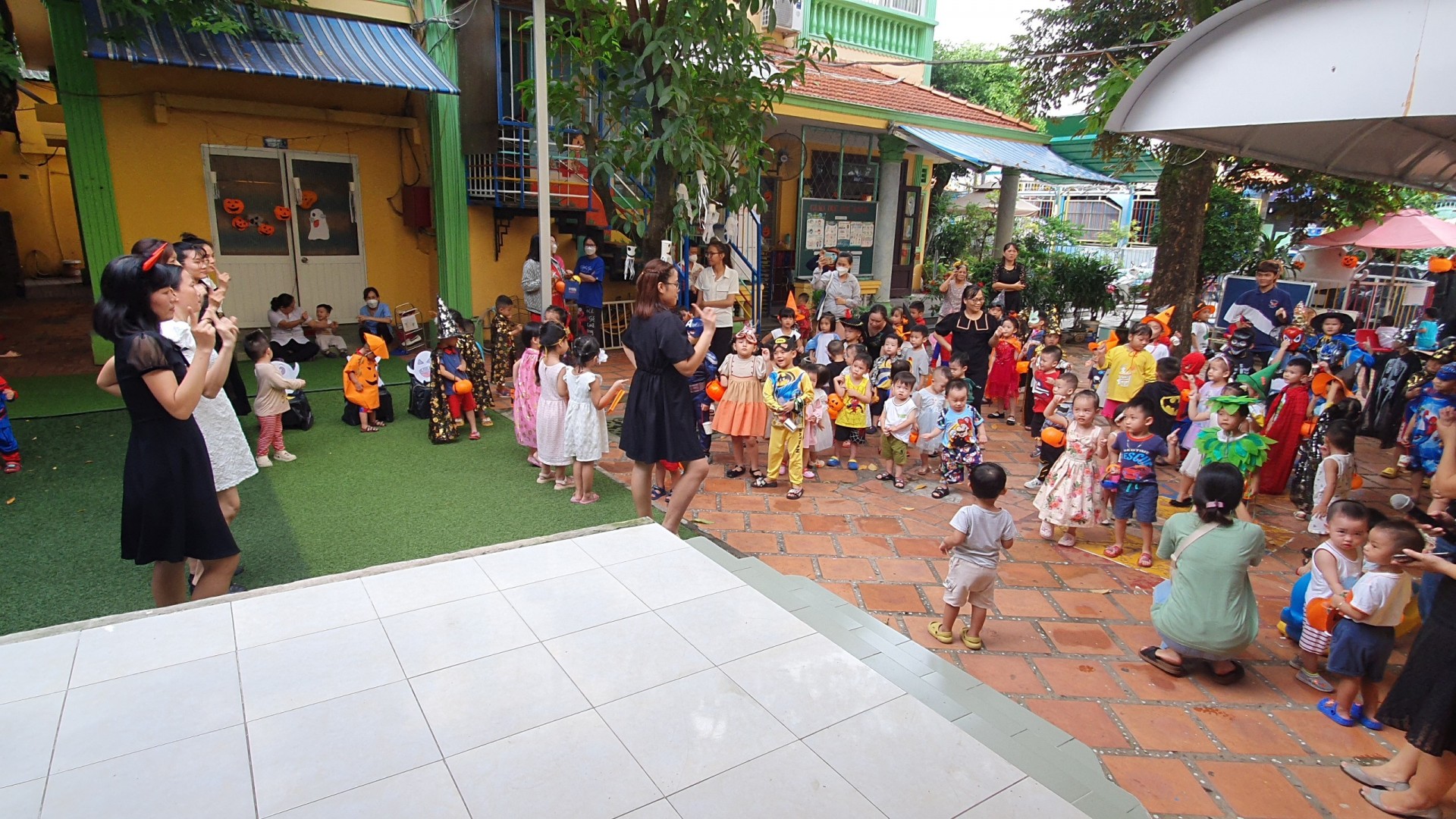 LỄ HỘI HÓA TRANG 2022