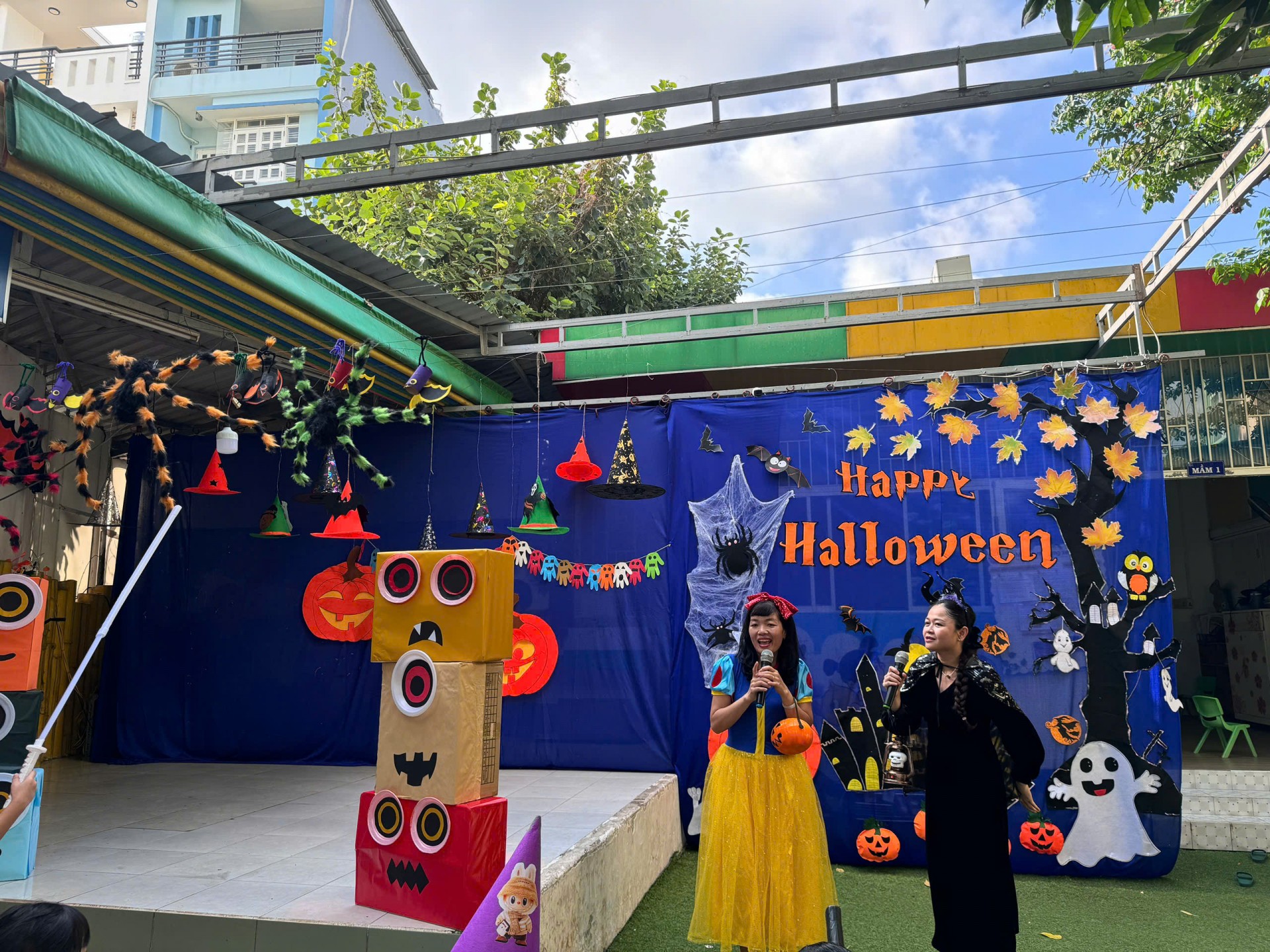 HAPPY HALLOWEEN 2024