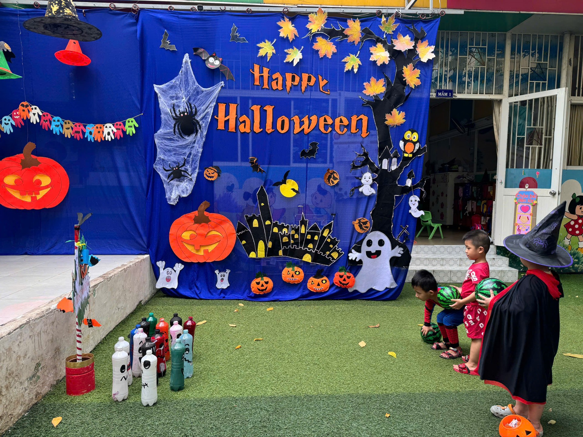 HAPPY HALLOWEEN 2024