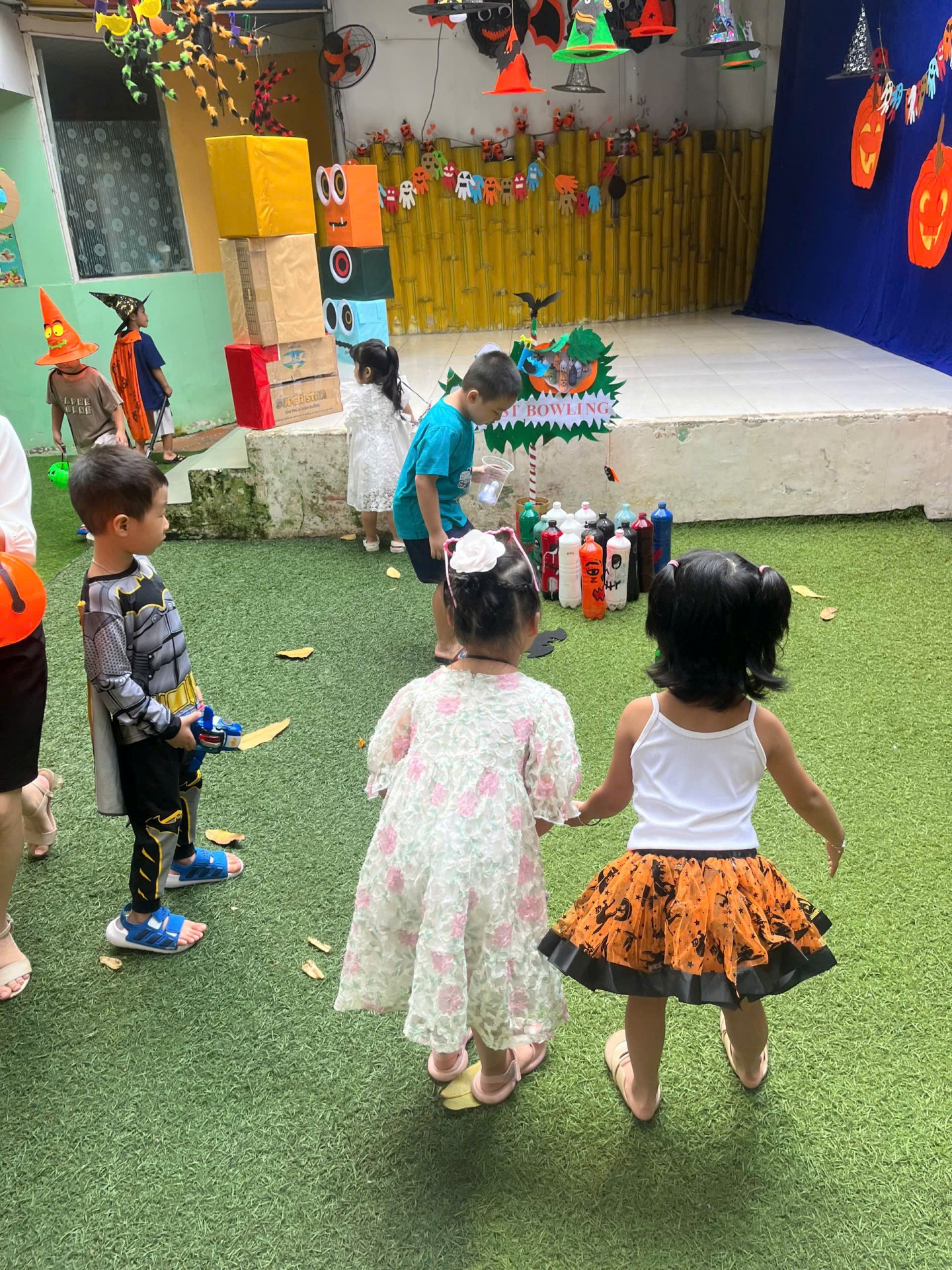 HAPPY HALLOWEEN 2024