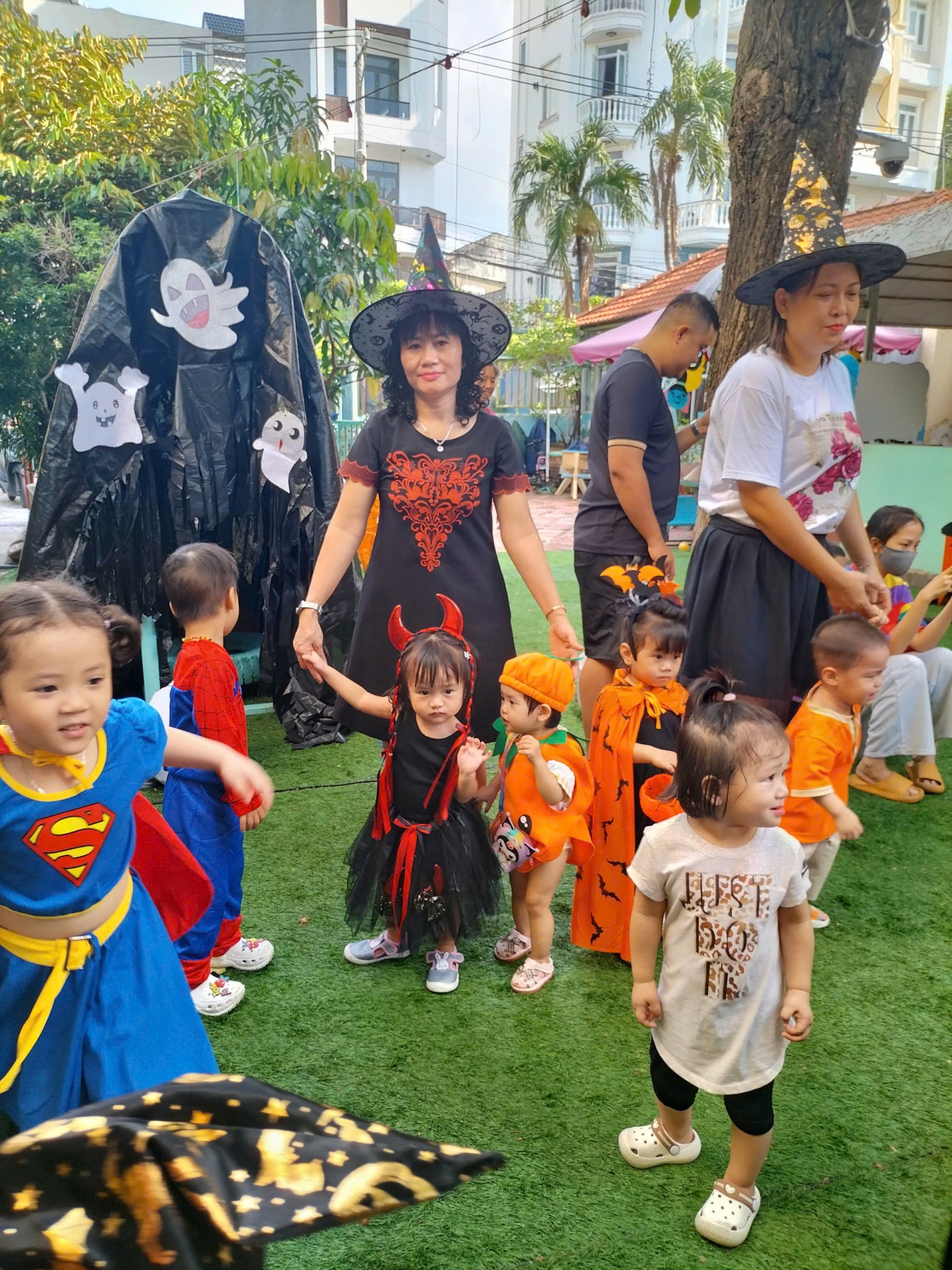 HAPPY HALLOWEEN 2024