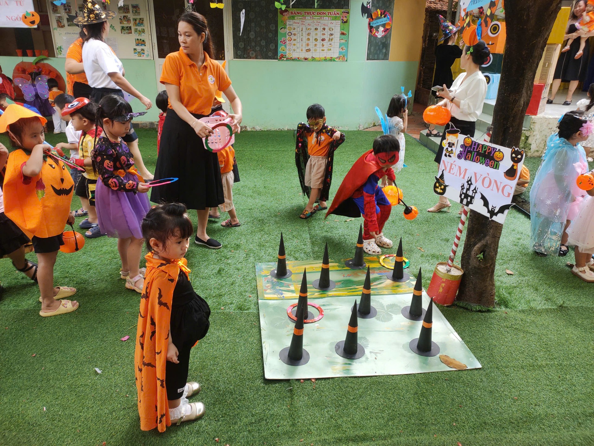 HAPPY HALLOWEEN 2024