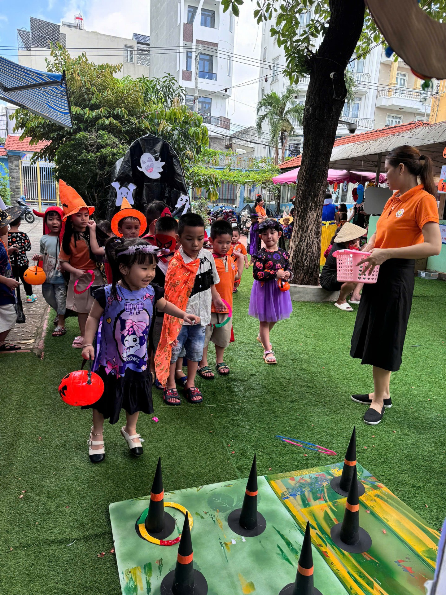 HAPPY HALLOWEEN 2024