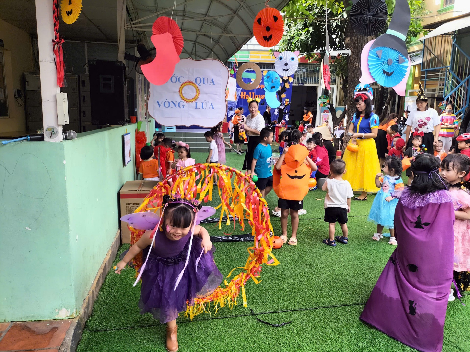 HAPPY HALLOWEEN 2024