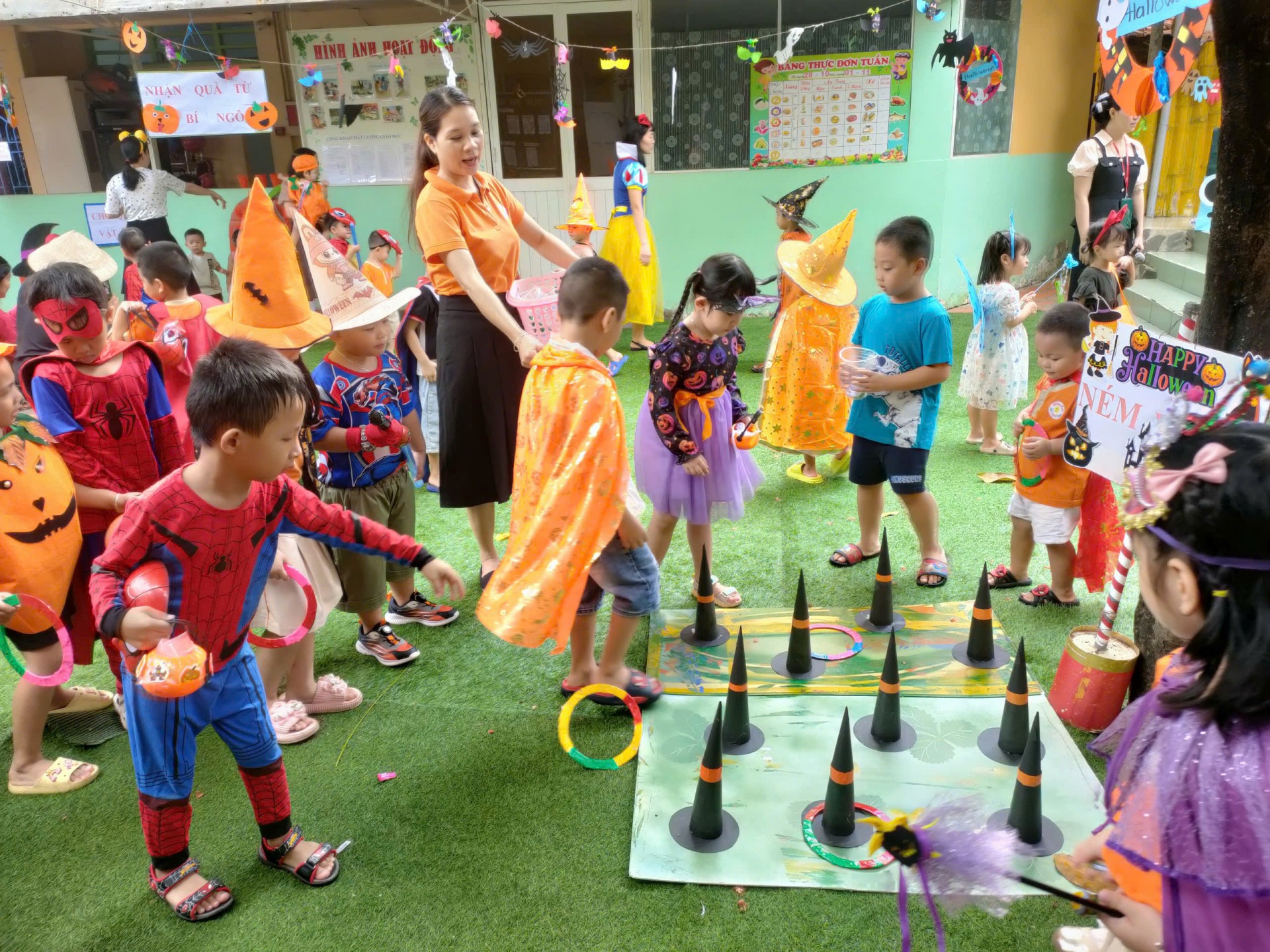 HAPPY HALLOWEEN 2024