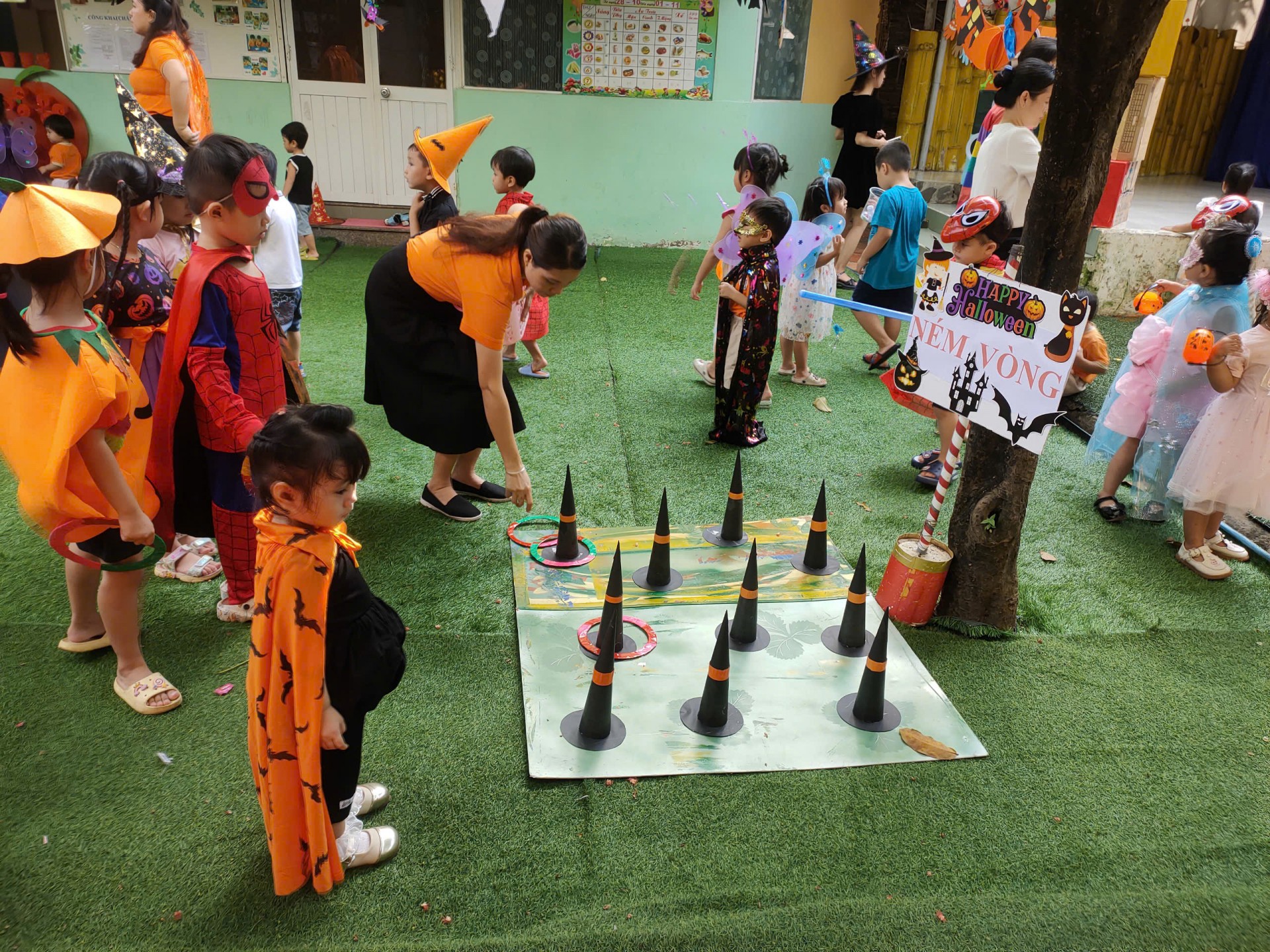 HAPPY HALLOWEEN 2024