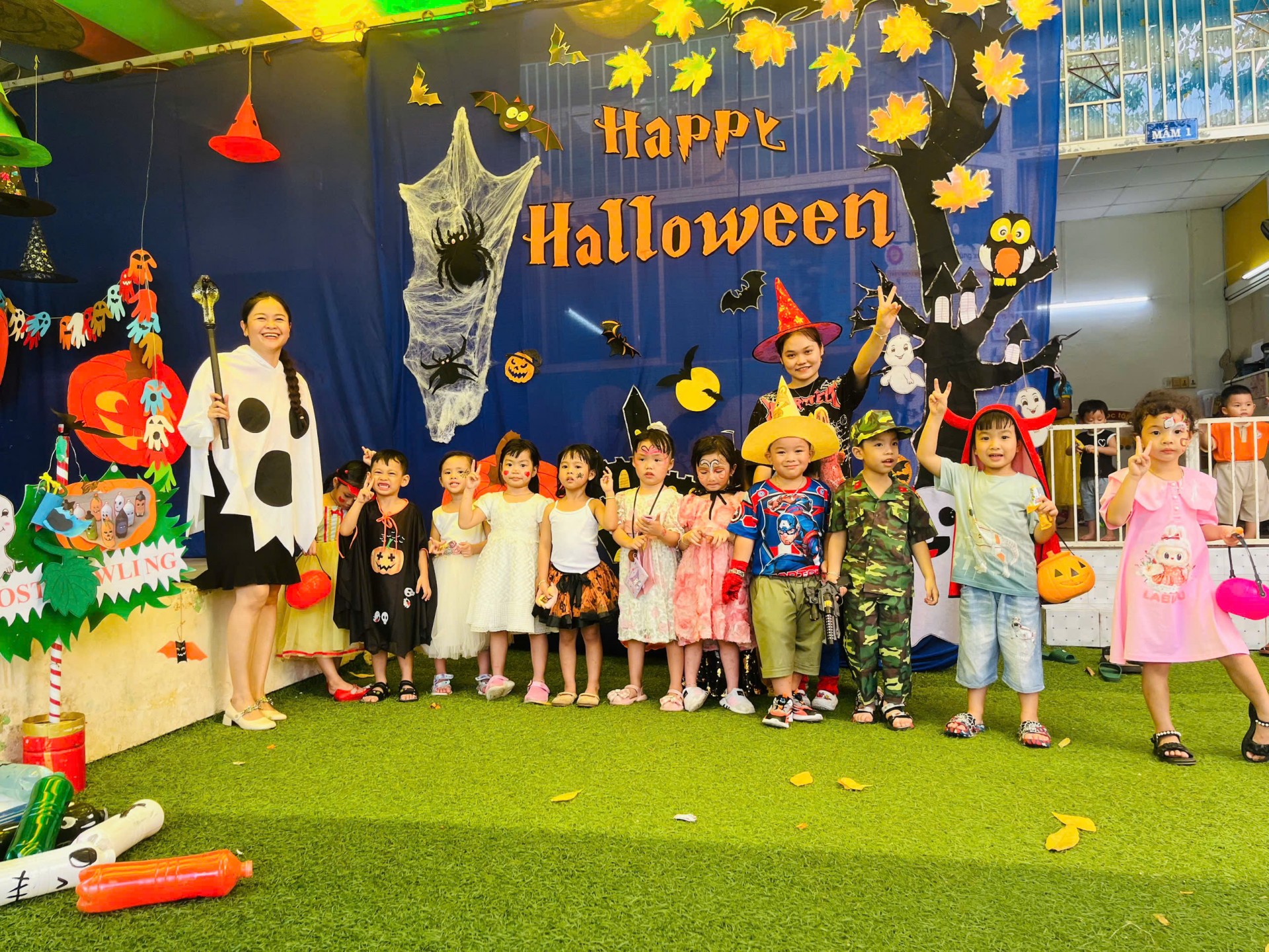 HAPPY HALLOWEEN 2024