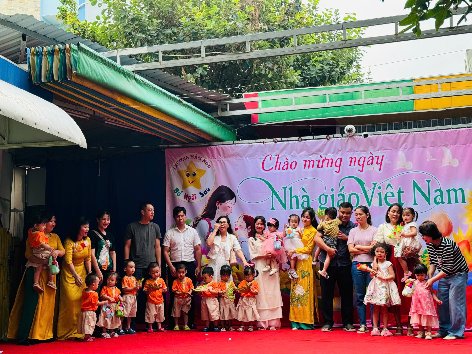 NGƯỜI THẦY ĐẦU TIÊN