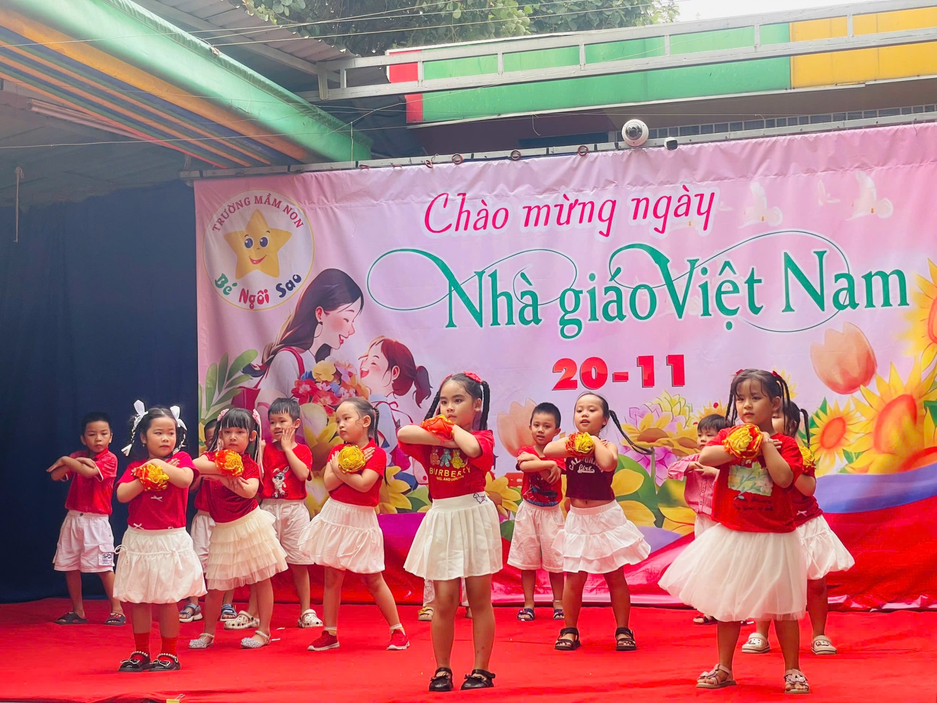 NGƯỜI THẦY ĐẦU TIÊN