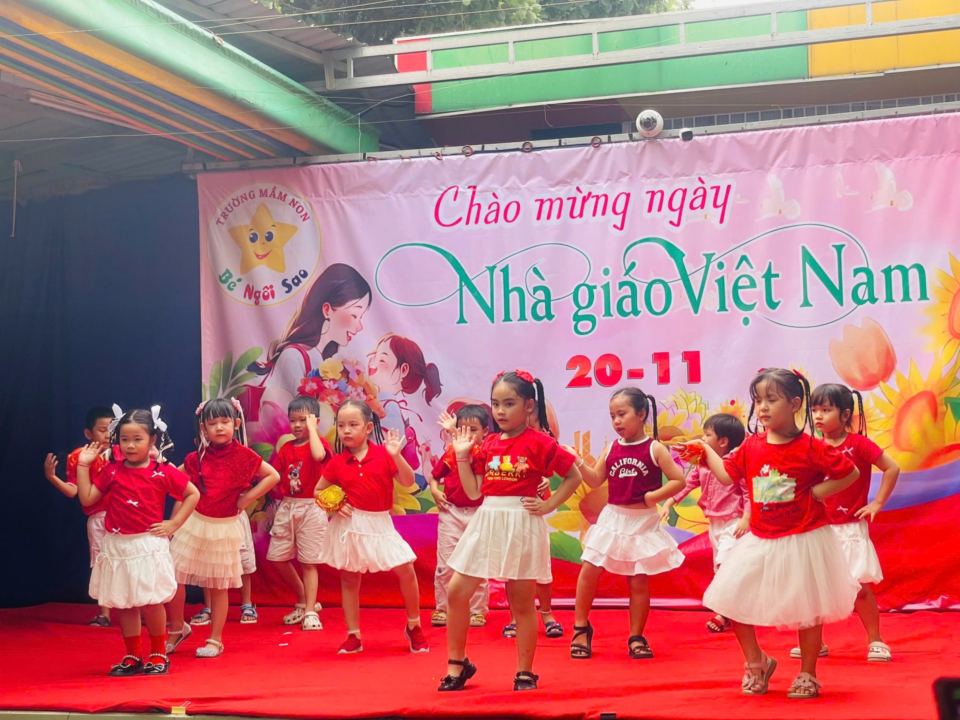 NGƯỜI THẦY ĐẦU TIÊN
