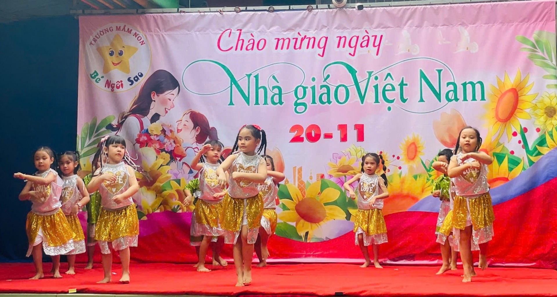 NGƯỜI THẦY ĐẦU TIÊN