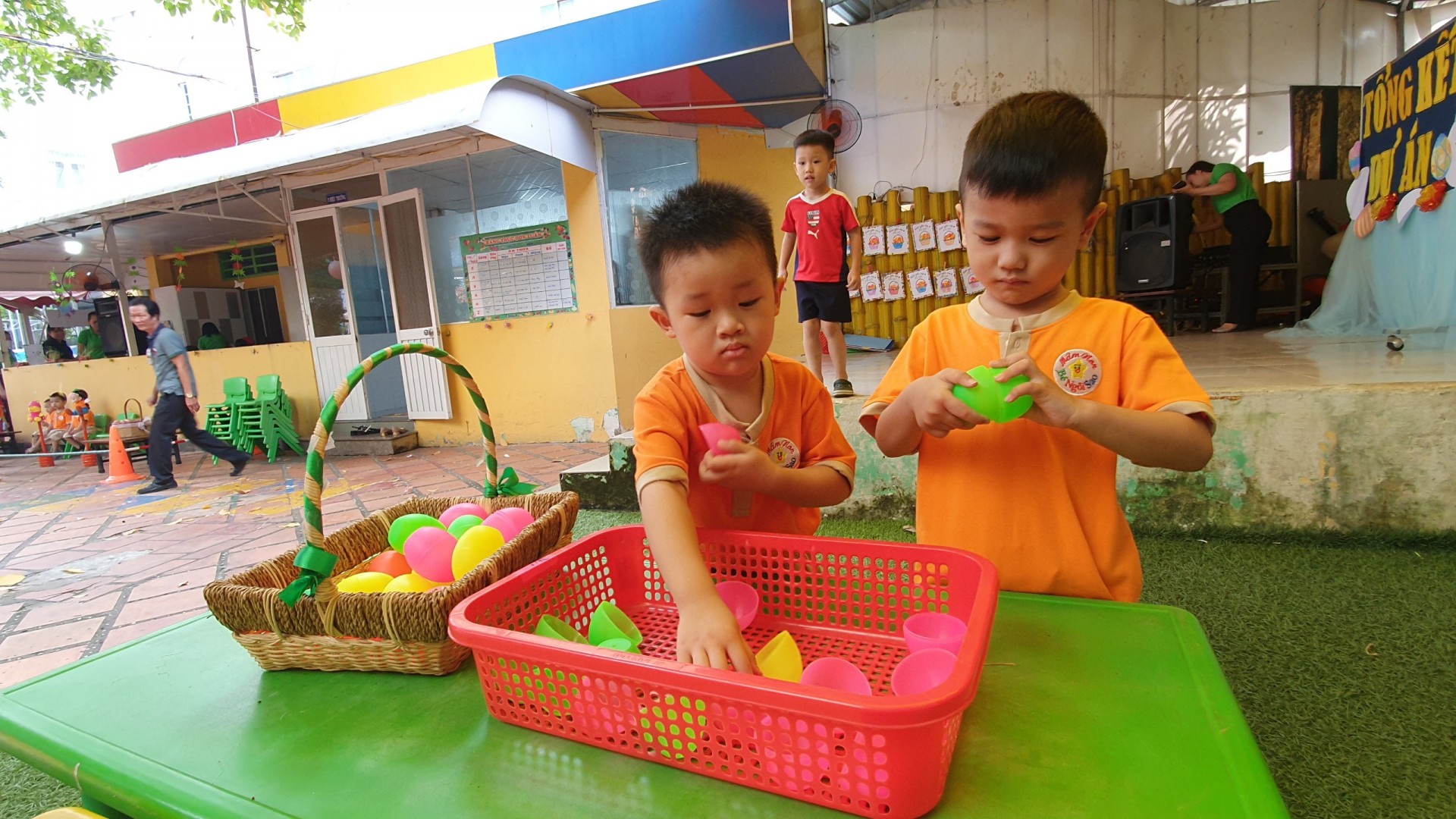 TỔNG KẾT DỰ ÁN TRỨNG