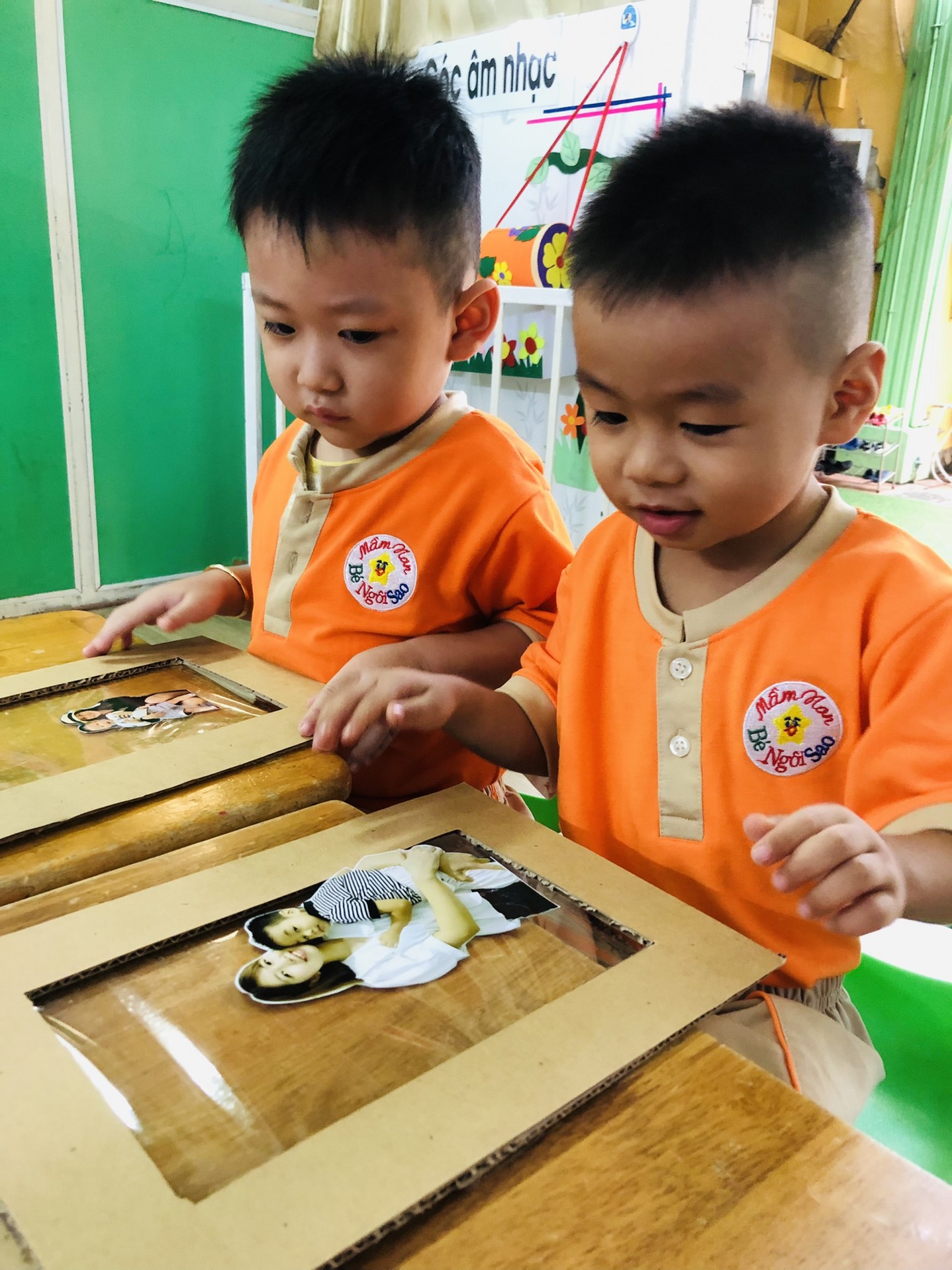 20/10 BÉ LÀM QUÀ TẶNG MẸ 