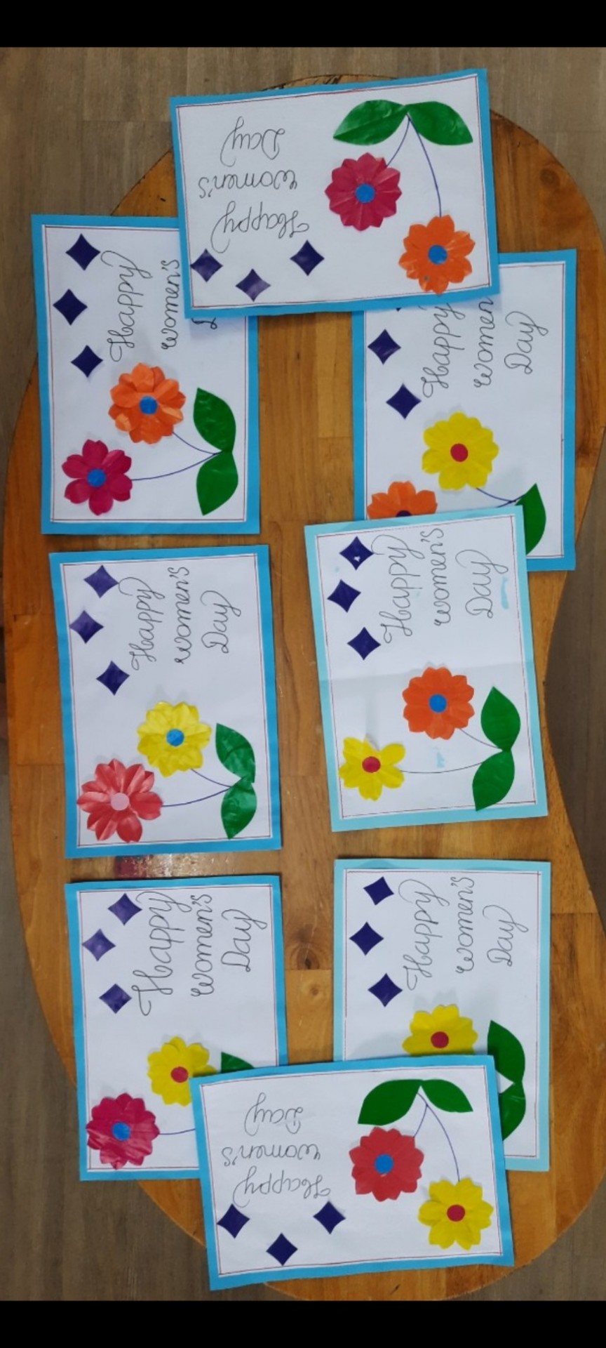 20/10 BÉ LÀM QUÀ TẶNG MẸ 