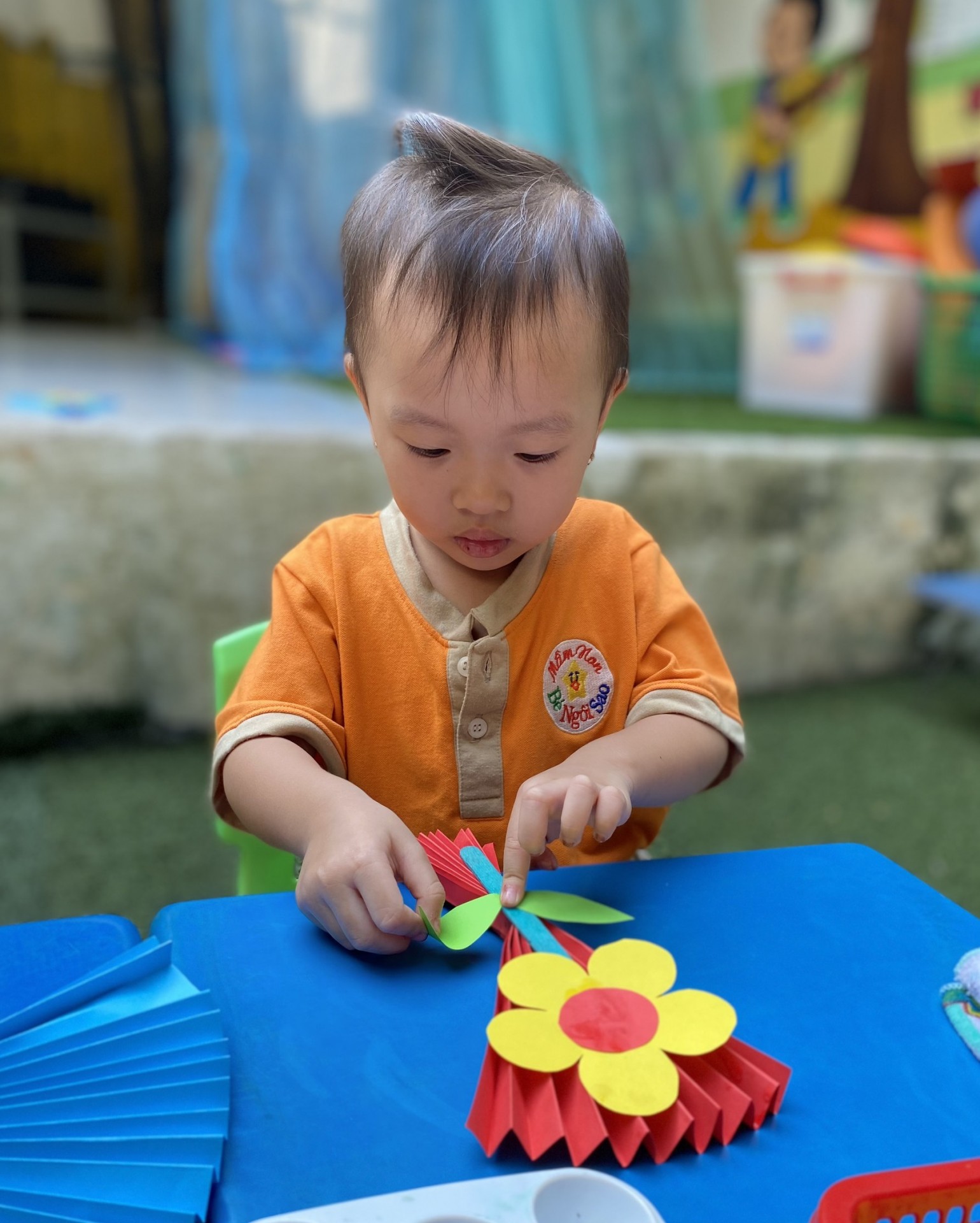 BÔNG HOA TẶNG MẸ 8-3-2023