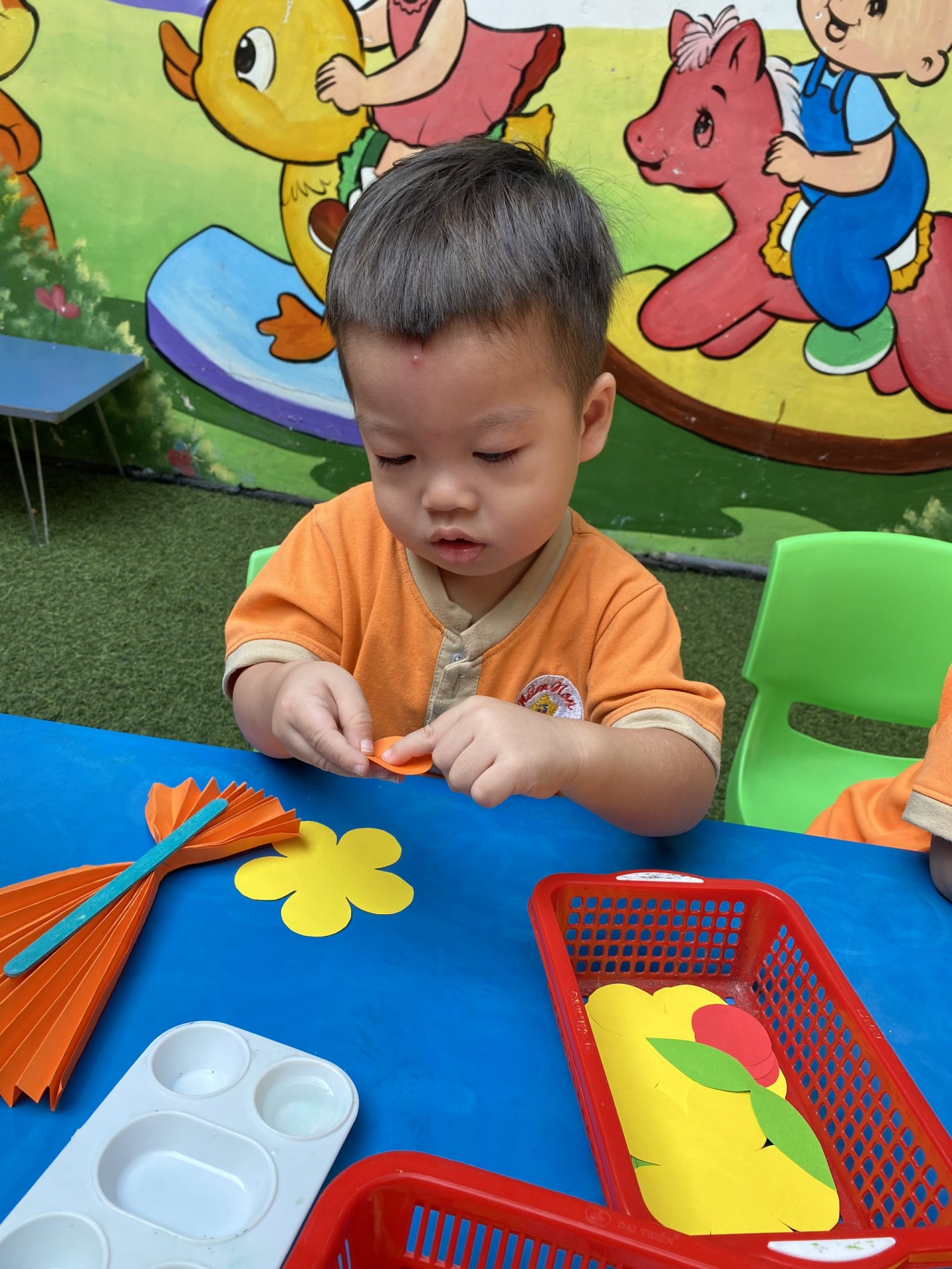 BÔNG HOA TẶNG MẸ 8-3-2023