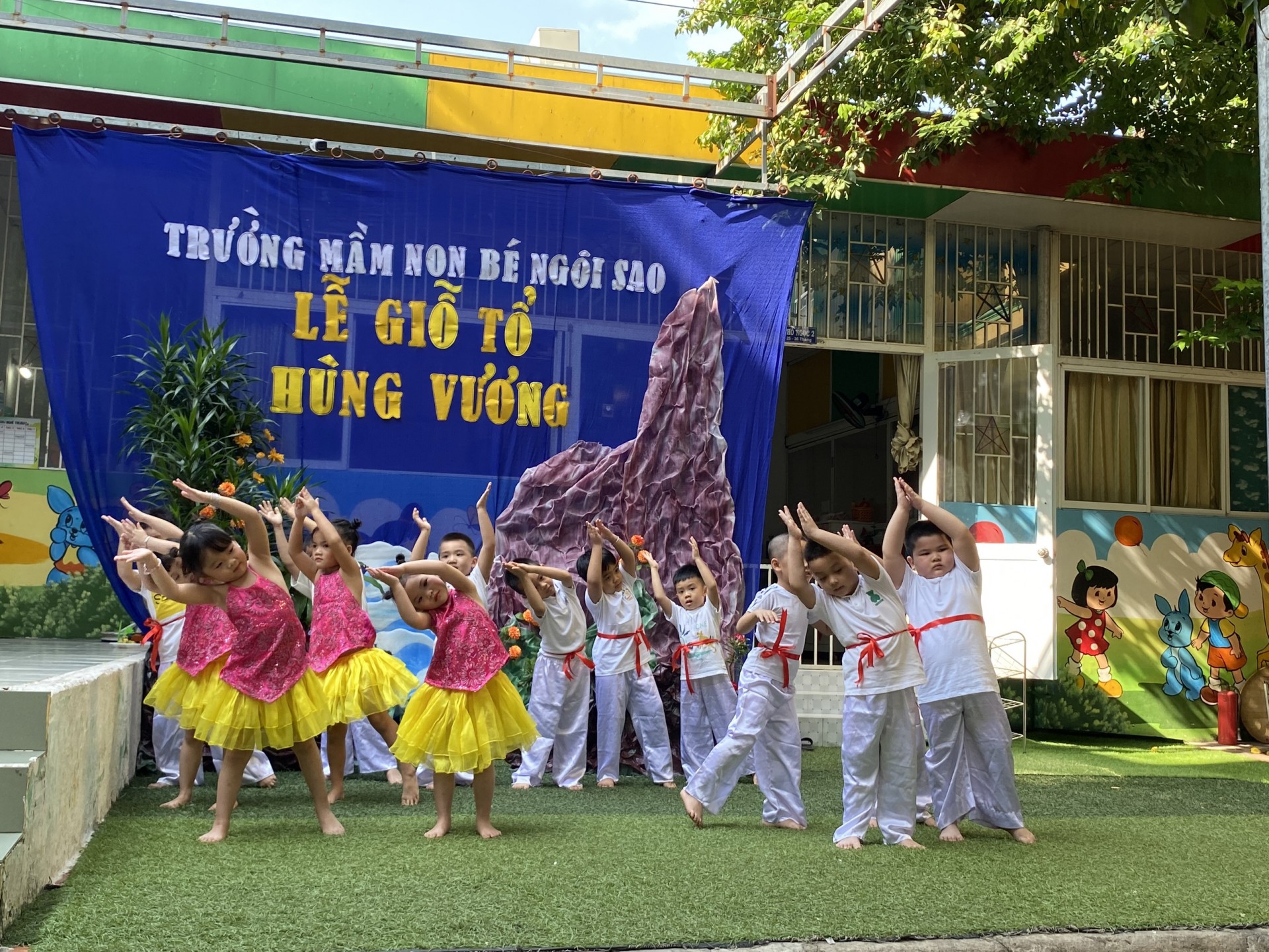 GIỖ TỔ HÙNG VƯƠNG 2022