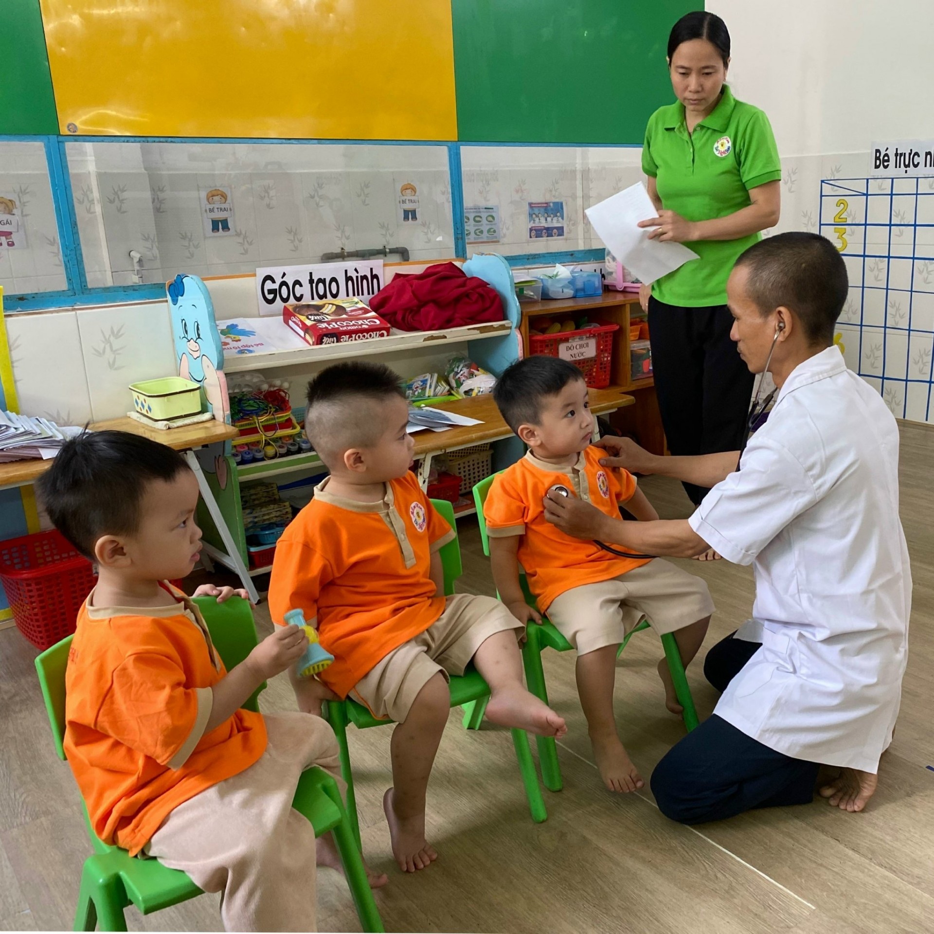 KHÁM SỨC KHỎE NĂM HỌC 2022-2023