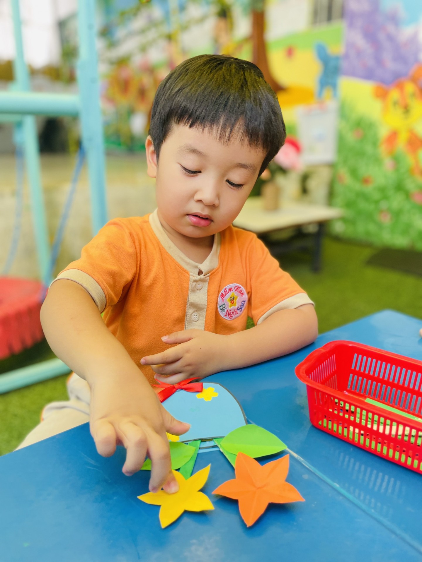 MÓN QUÀ 20/10 CỦA BÉ 