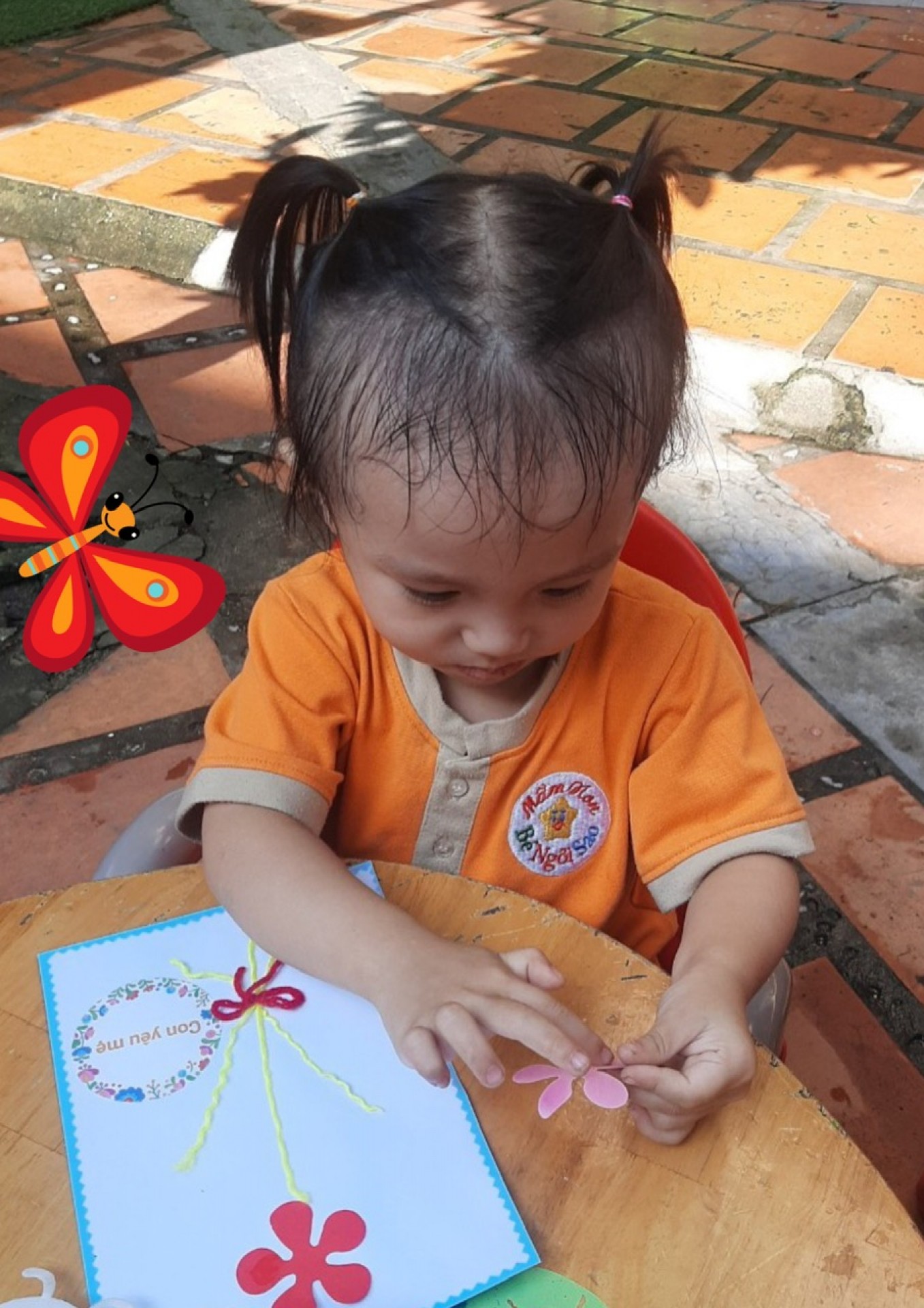 MÓN QUÀ 20/10 CỦA BÉ 