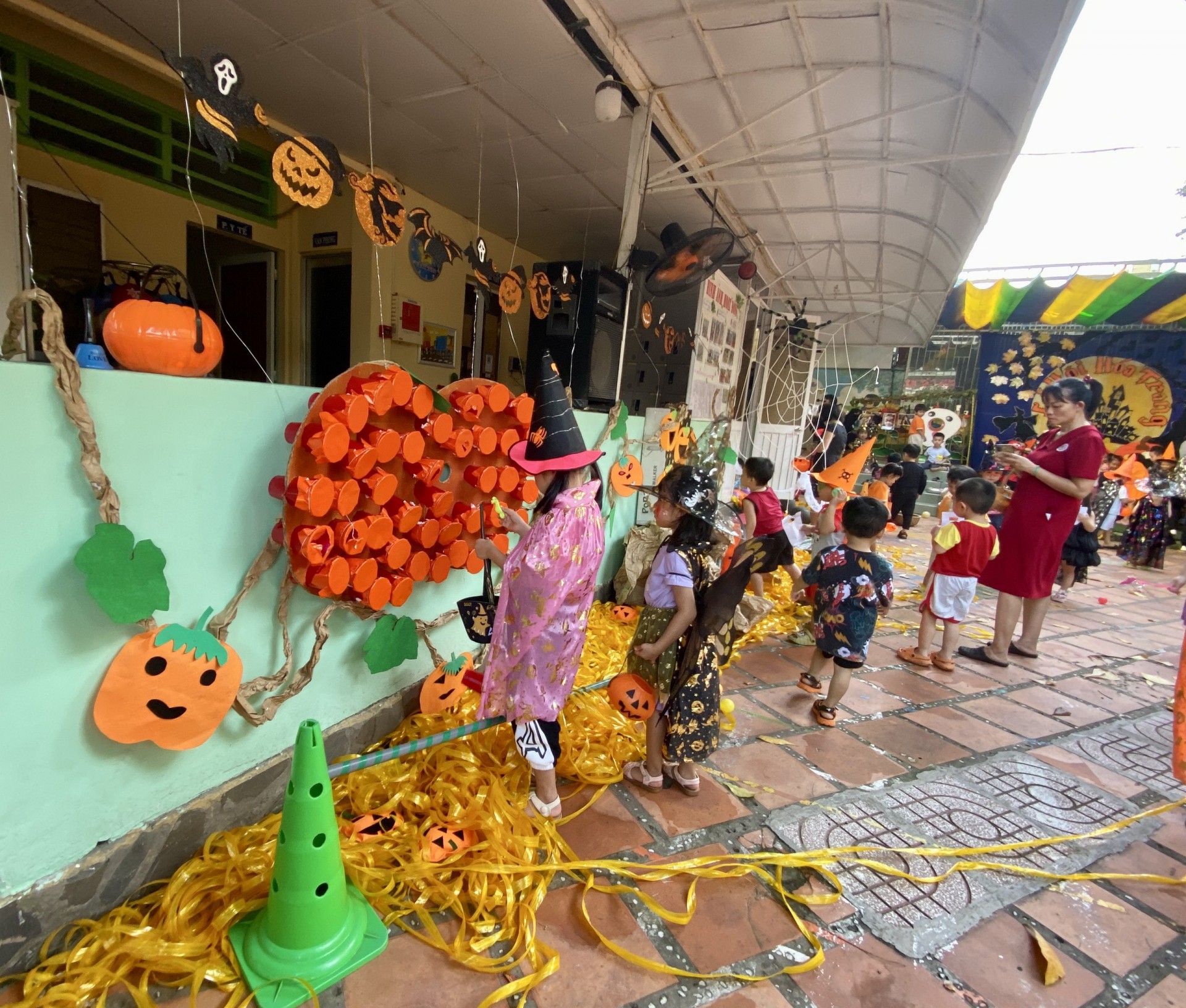 LỄ HỘI HÓA TRANG 2023