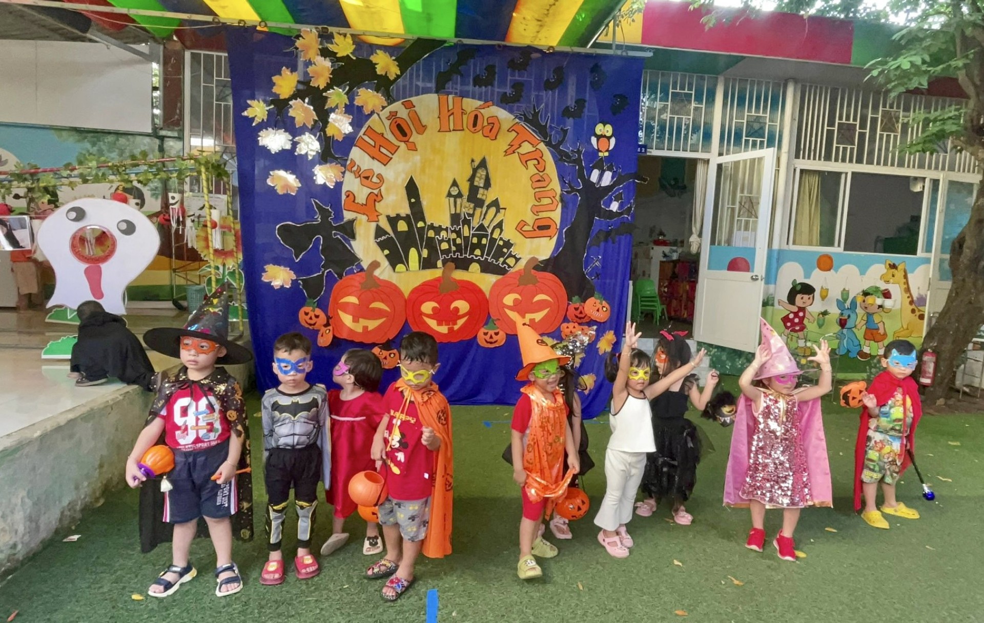 LỄ HỘI HÓA TRANG 2023