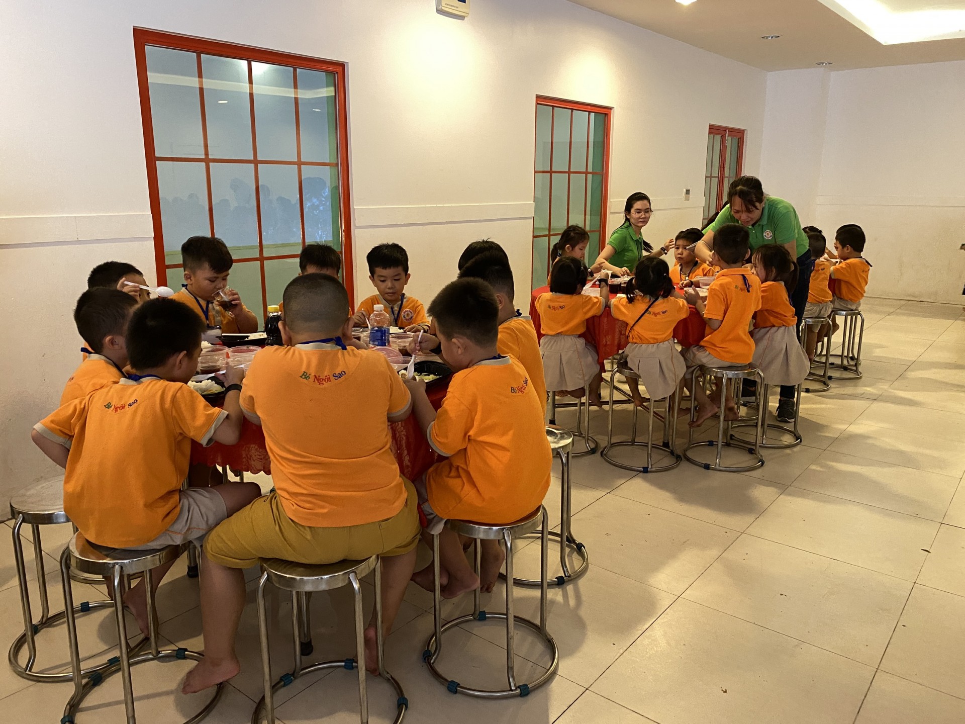 THÀNH PHỐ HƯỚNG NGHIỆP VIETOPIA - 2023 - LỚP LÁ