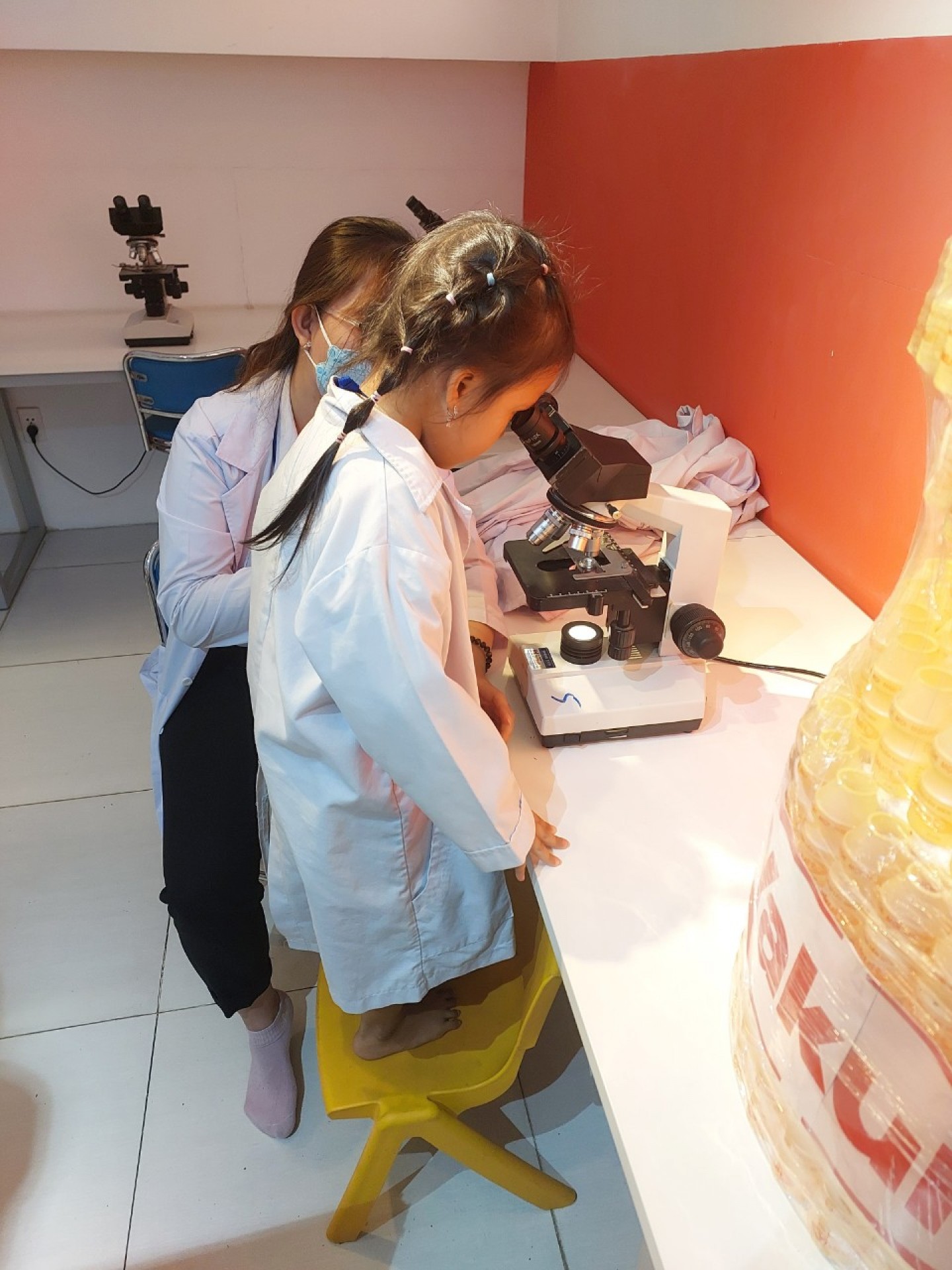 THÀNH PHỐ HƯỚNG NGHIỆP VIETOPIA - 2023 - LỚP LÁ