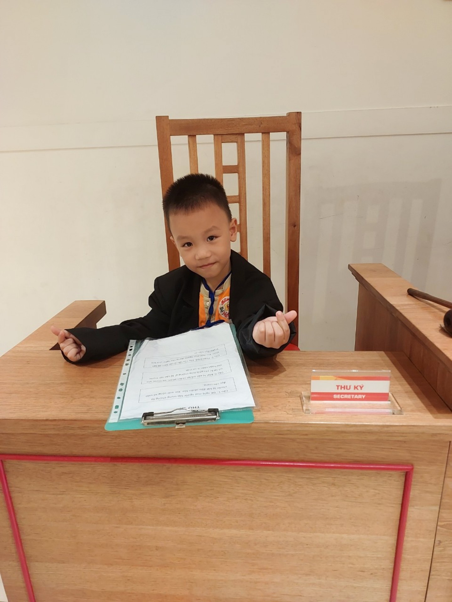 THÀNH PHỐ HƯỚNG NGHIỆP VIETOPIA - 2023 - LỚP LÁ