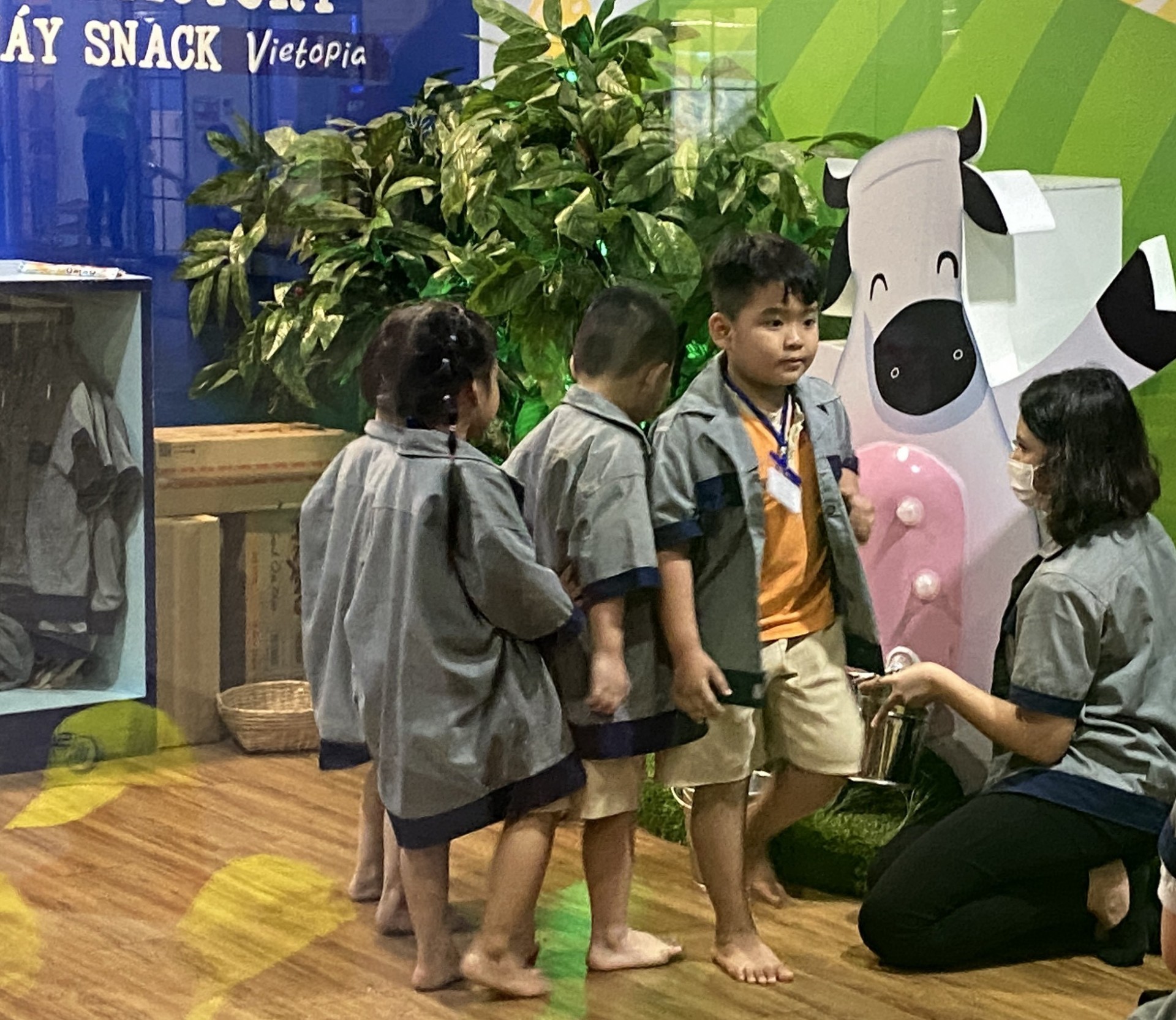 THÀNH PHỐ HƯỚNG NGHIỆP VIETOPIA - 2023 - LỚP LÁ