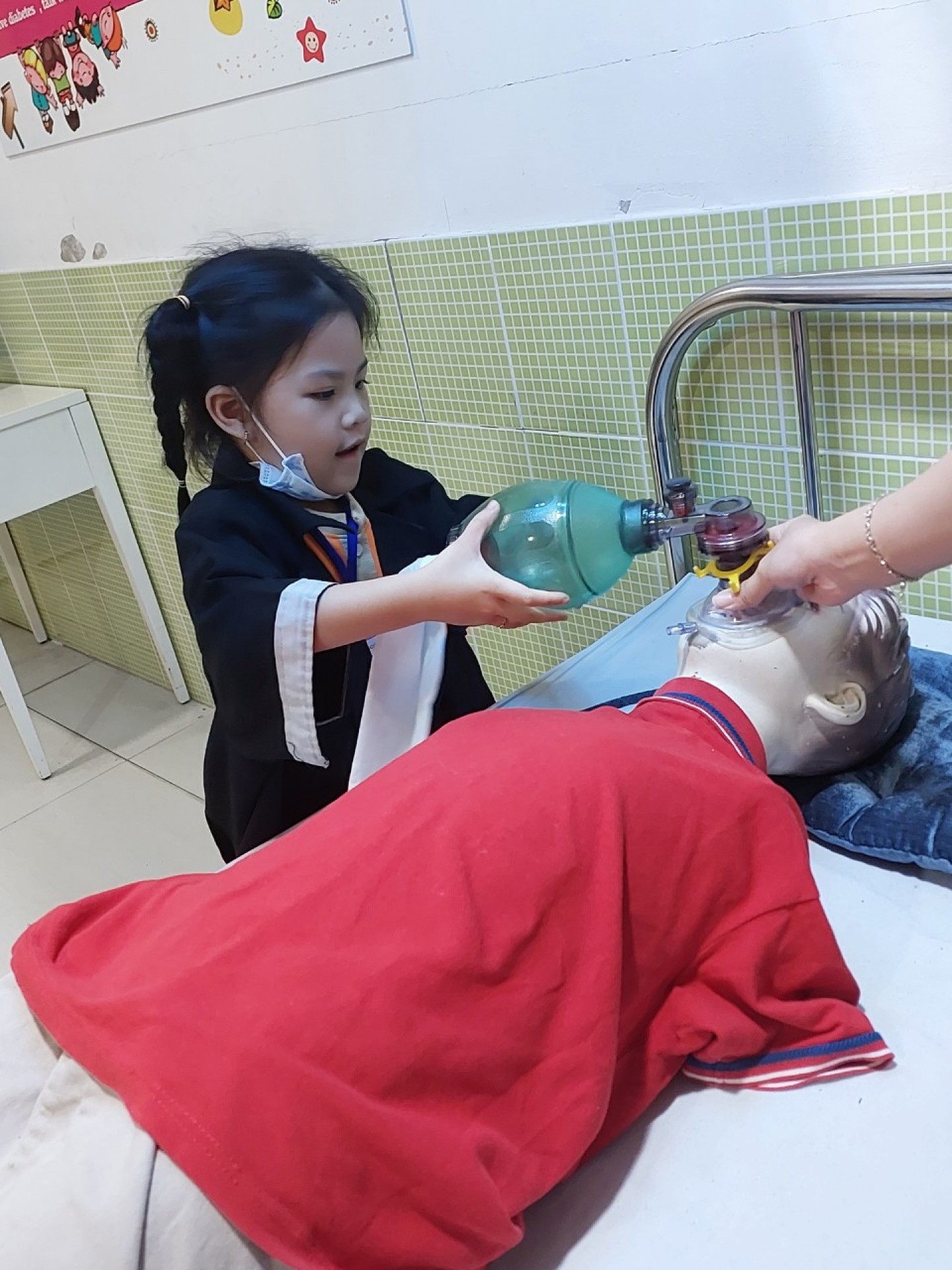 THÀNH PHỐ HƯỚNG NGHIỆP VIETOPIA - 2023 - LỚP LÁ