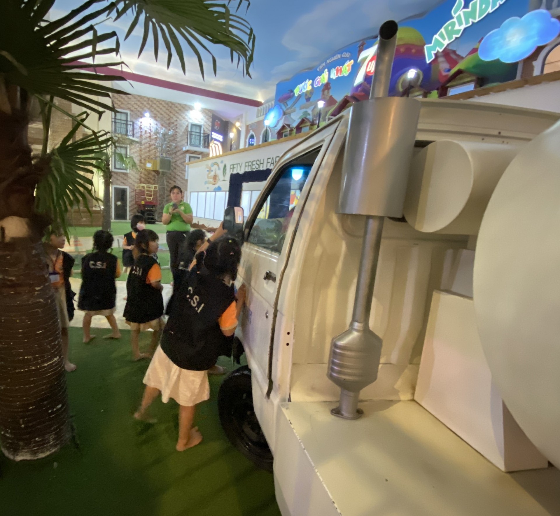 THÀNH PHỐ HƯỚNG NGHIỆP VIETOPIA - 2023 - LỚP LÁ