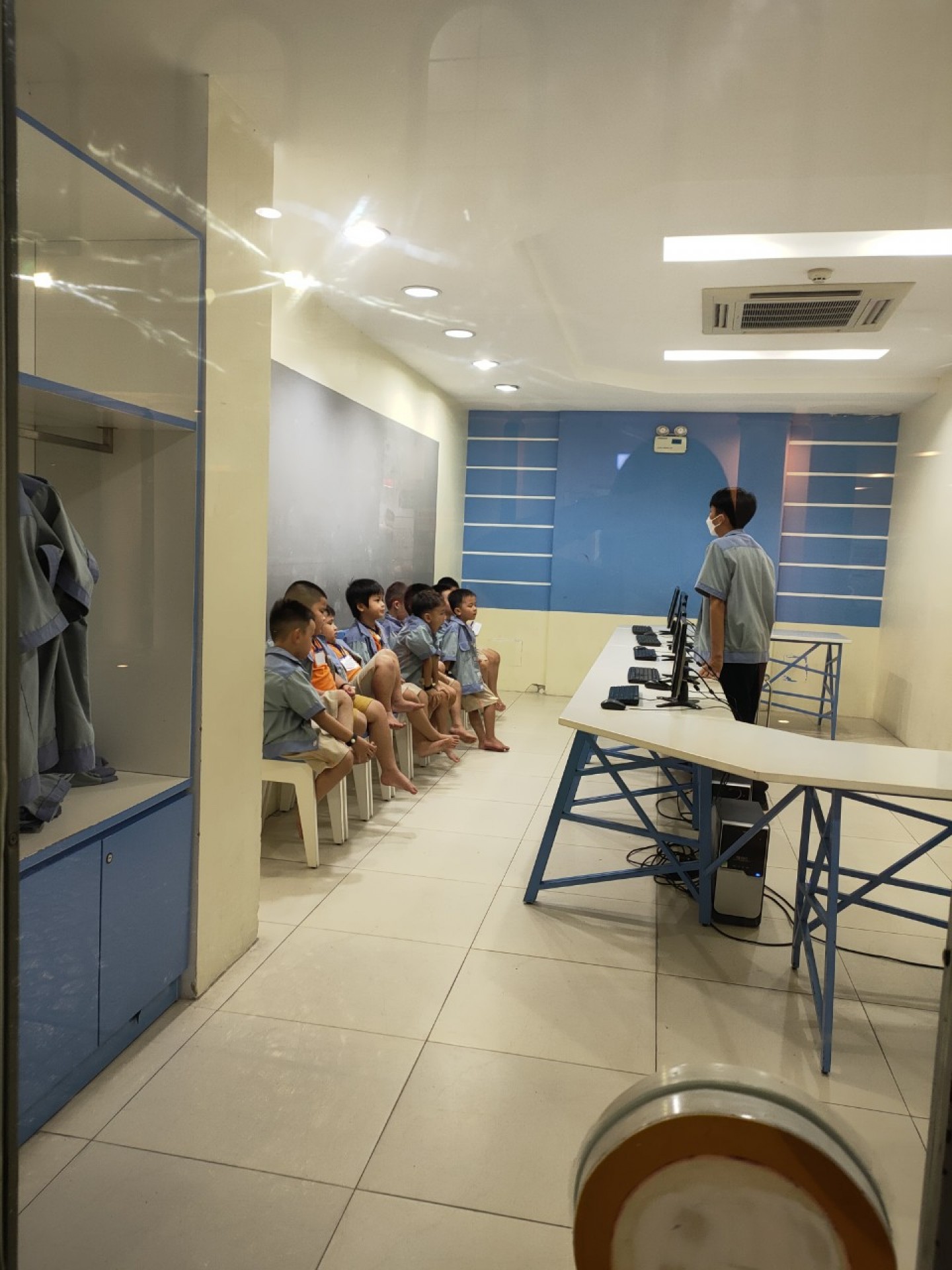 THÀNH PHỐ HƯỚNG NGHIỆP VIETOPIA - 2023 - LỚP LÁ