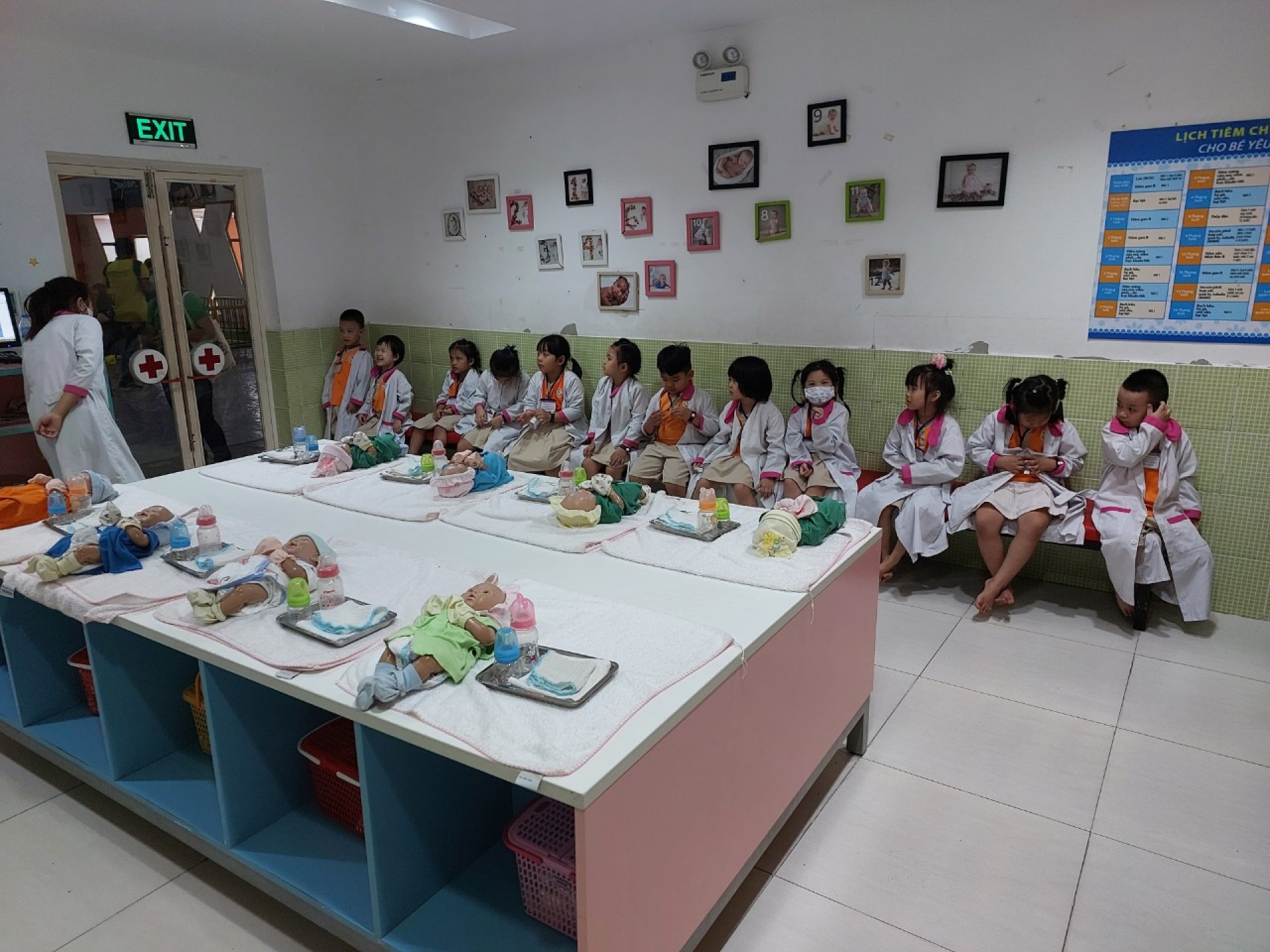 THÀNH PHỐ HƯỚNG NGHIỆP VIETOPIA - 2023 - LỚP LÁ